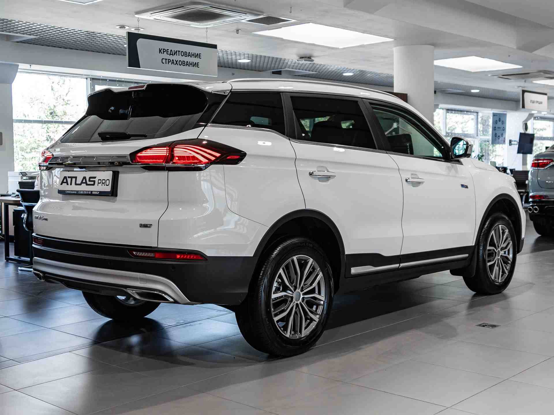 Geely Atlas Pro Flagship+ 1.5T DCT7 4WD