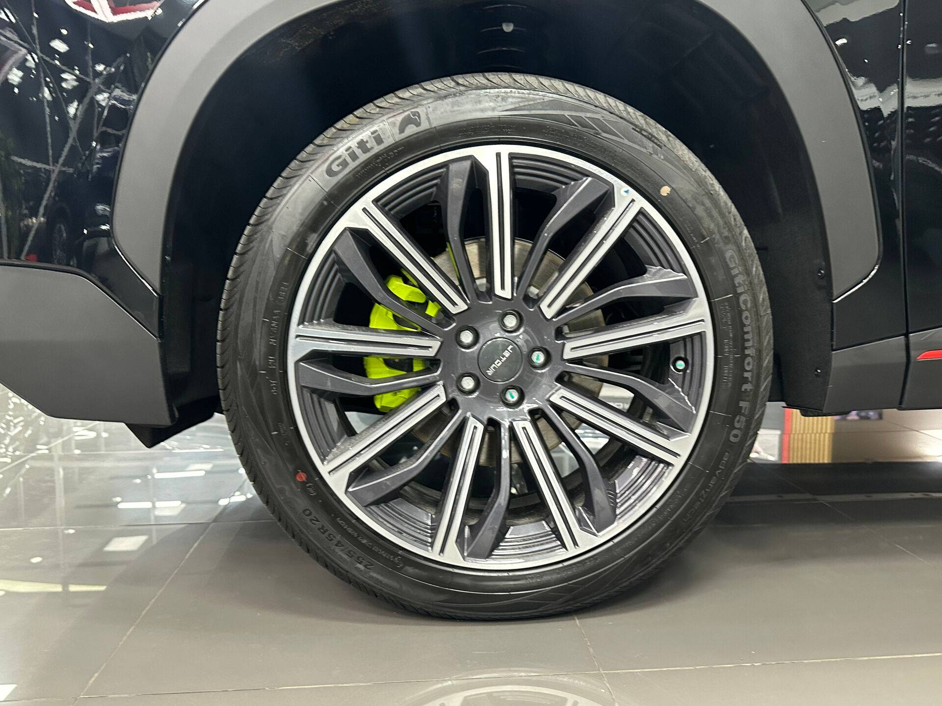 Jetour Dashing 1.6TGDI 7DCT Luxury