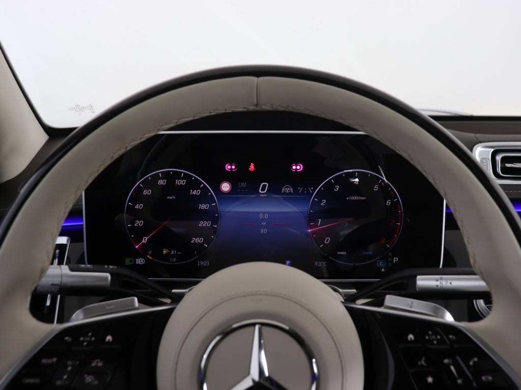 Mercedes-Benz S седан 580 Maybach 4MATIC