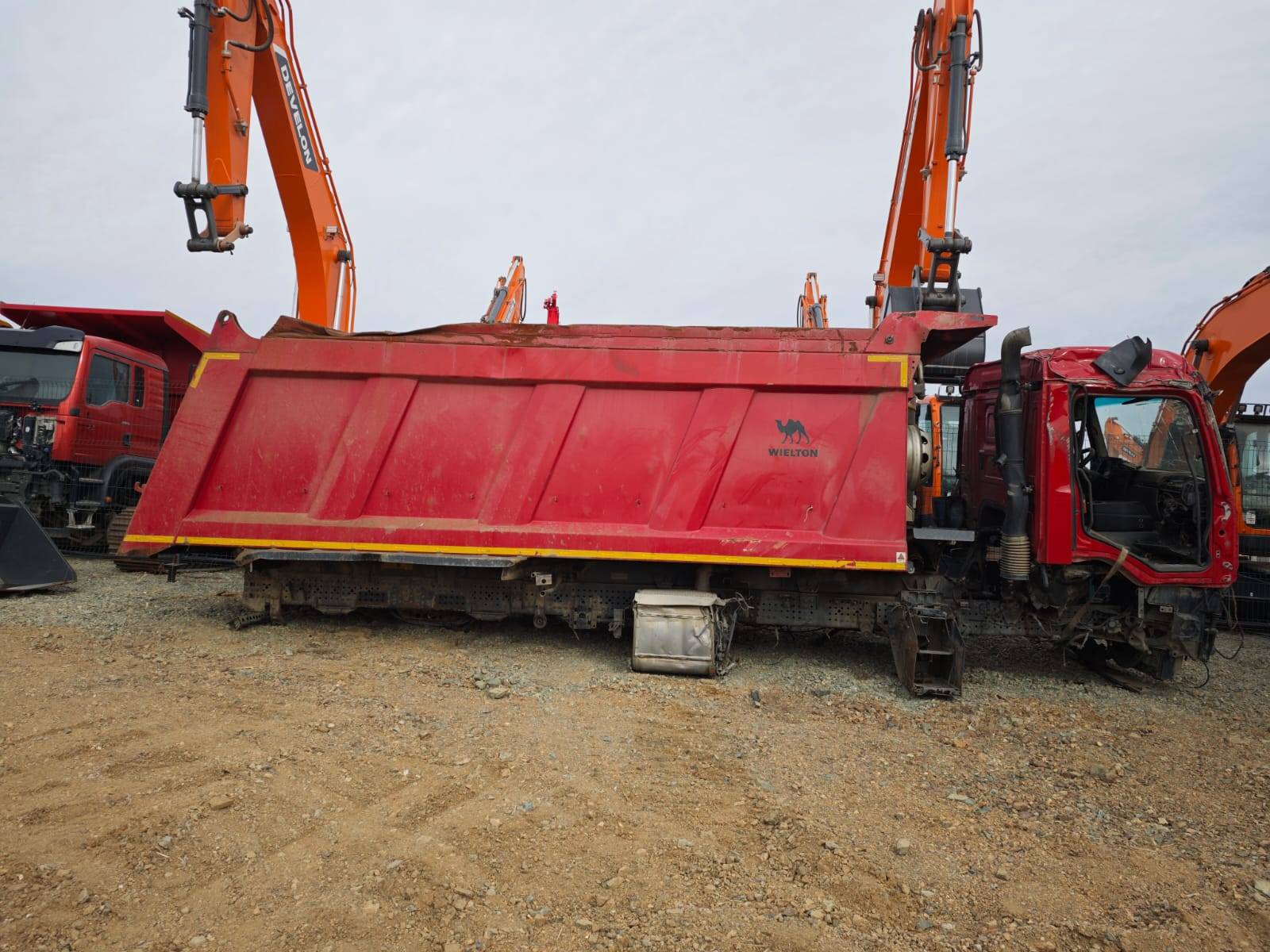 Mercedes-Benz Arocs 4145 K  Лот 000008303
