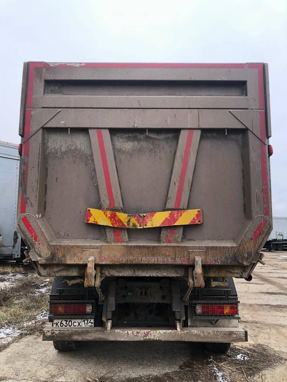 HOWO ZZ3317V386GE1 8х4 Лот 000008372