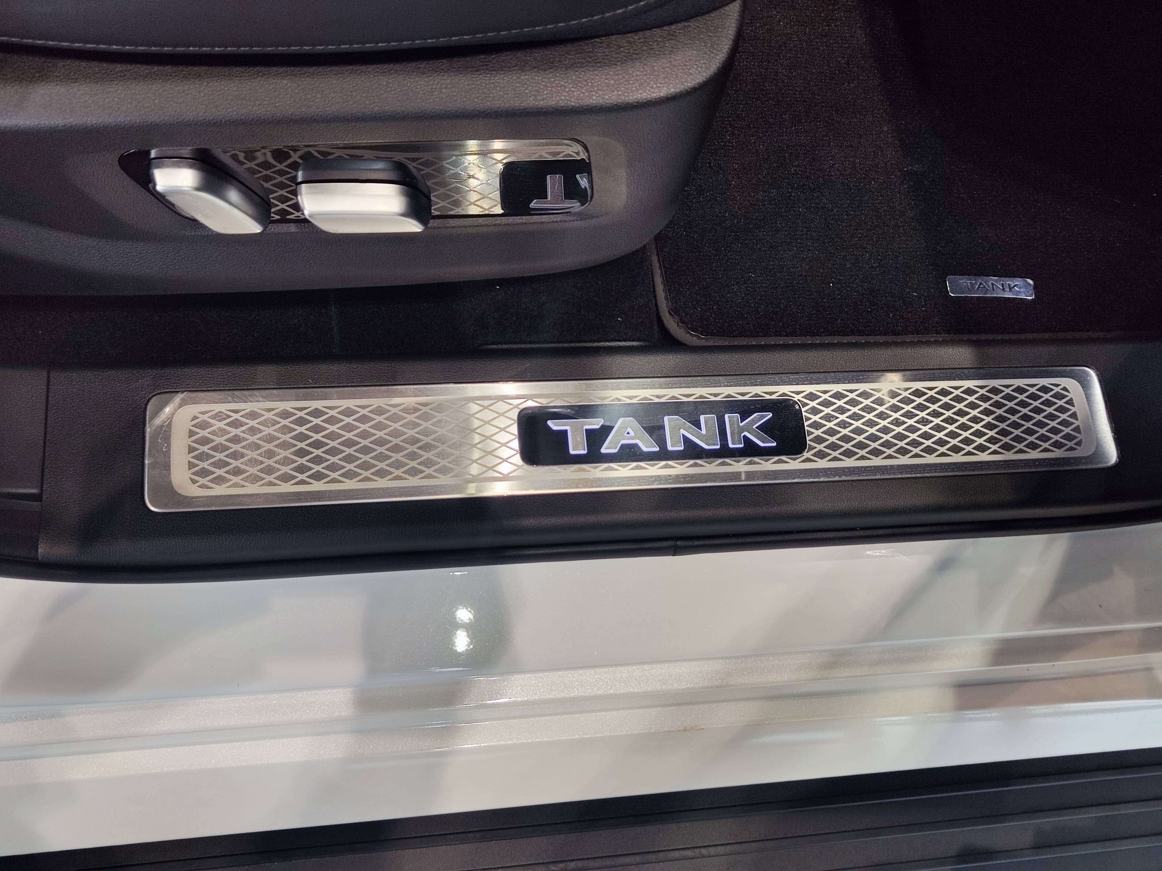 Tank 500 Premium 3.0 9AT 4WD