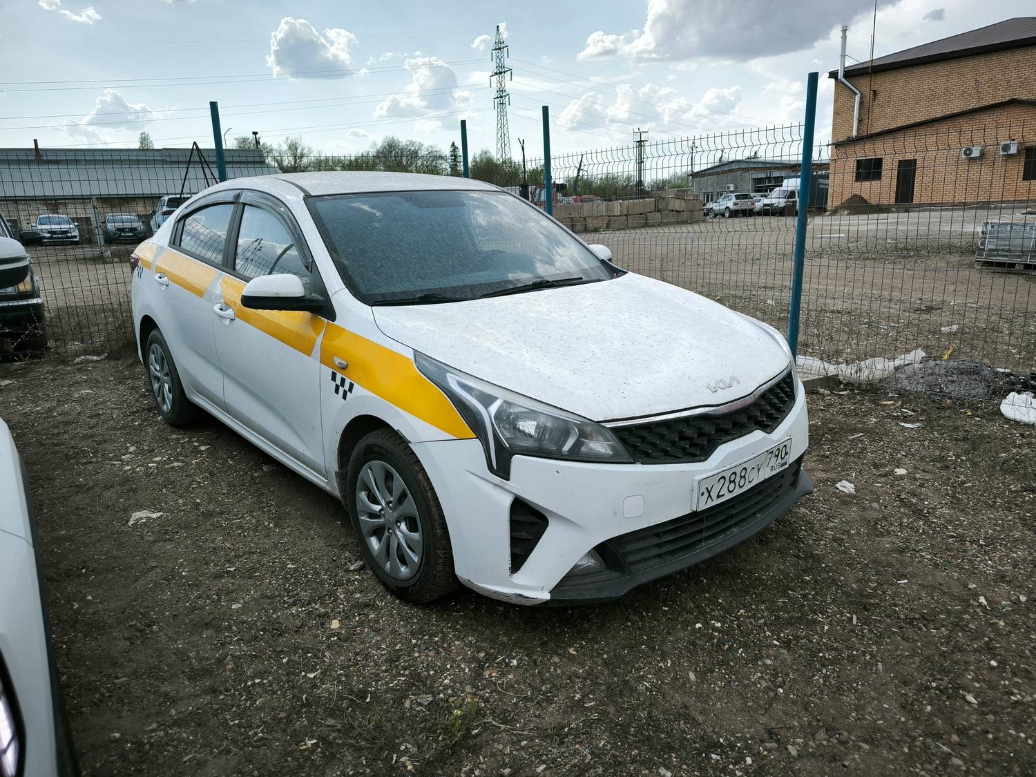 KIA Rio Лот 000008437