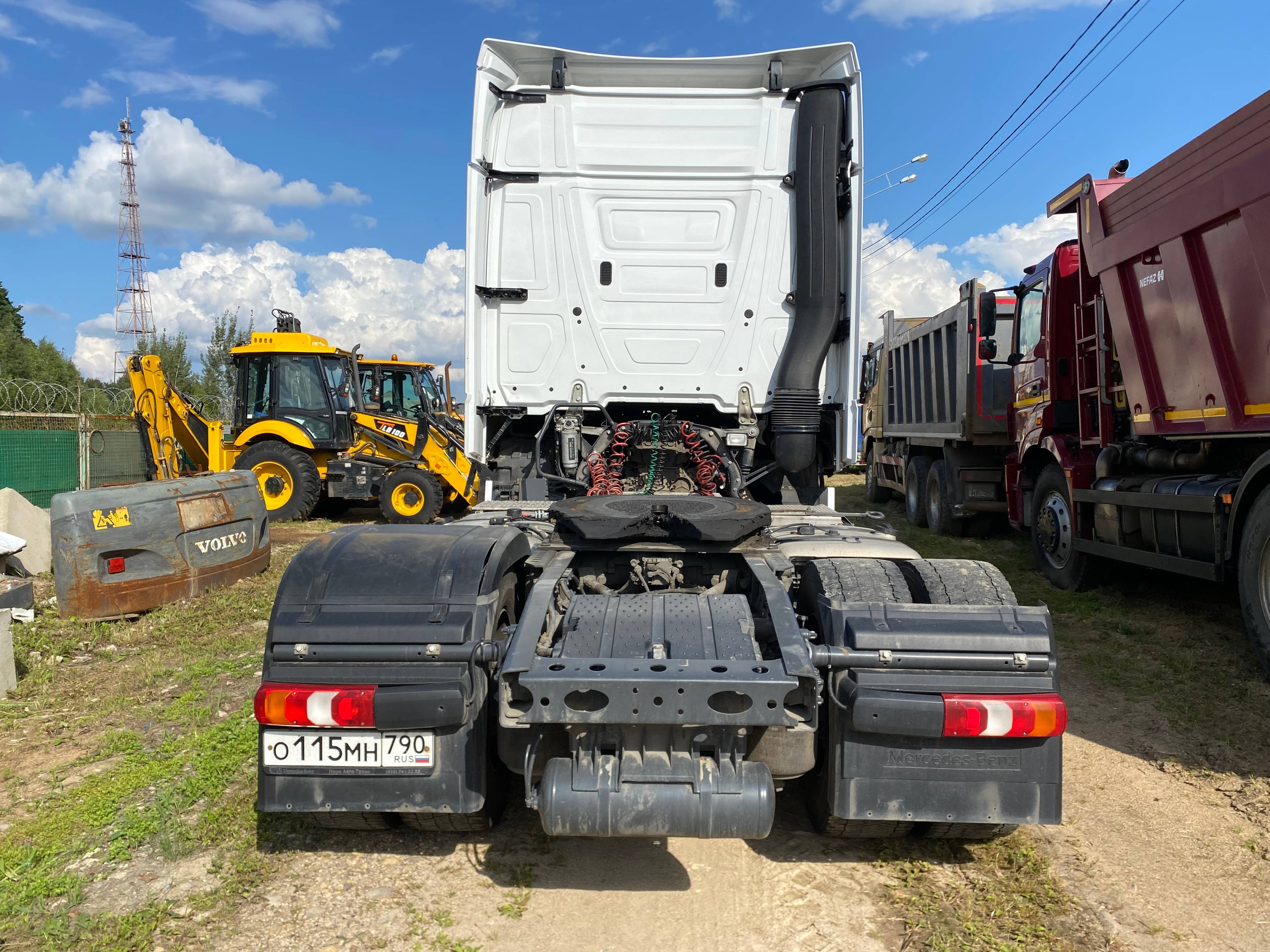 Mercedes-Benz Actros 4 1845 LS 4x2 (BigSpace) Лот 000004912