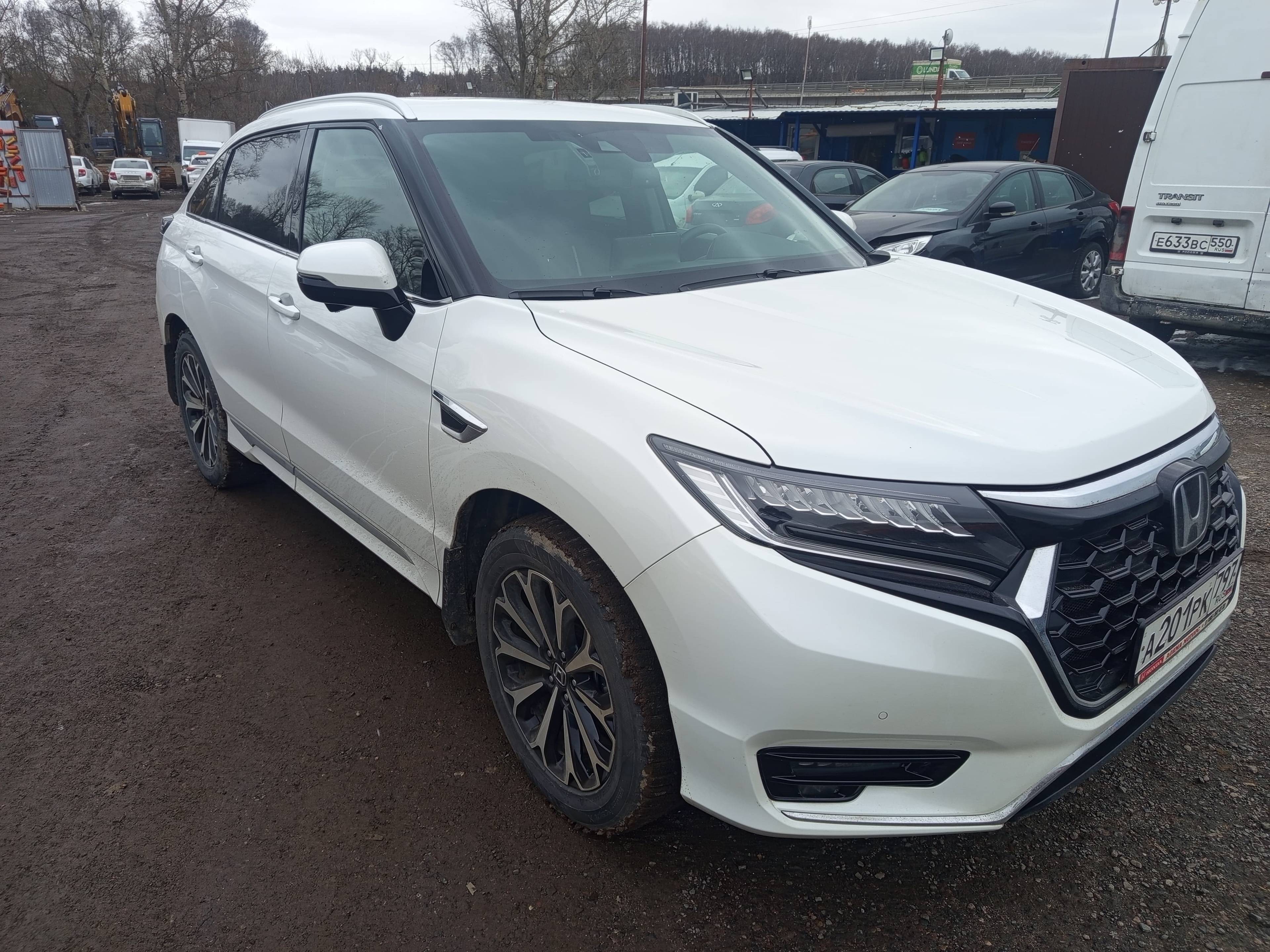 Honda UR-V Лот 000008042