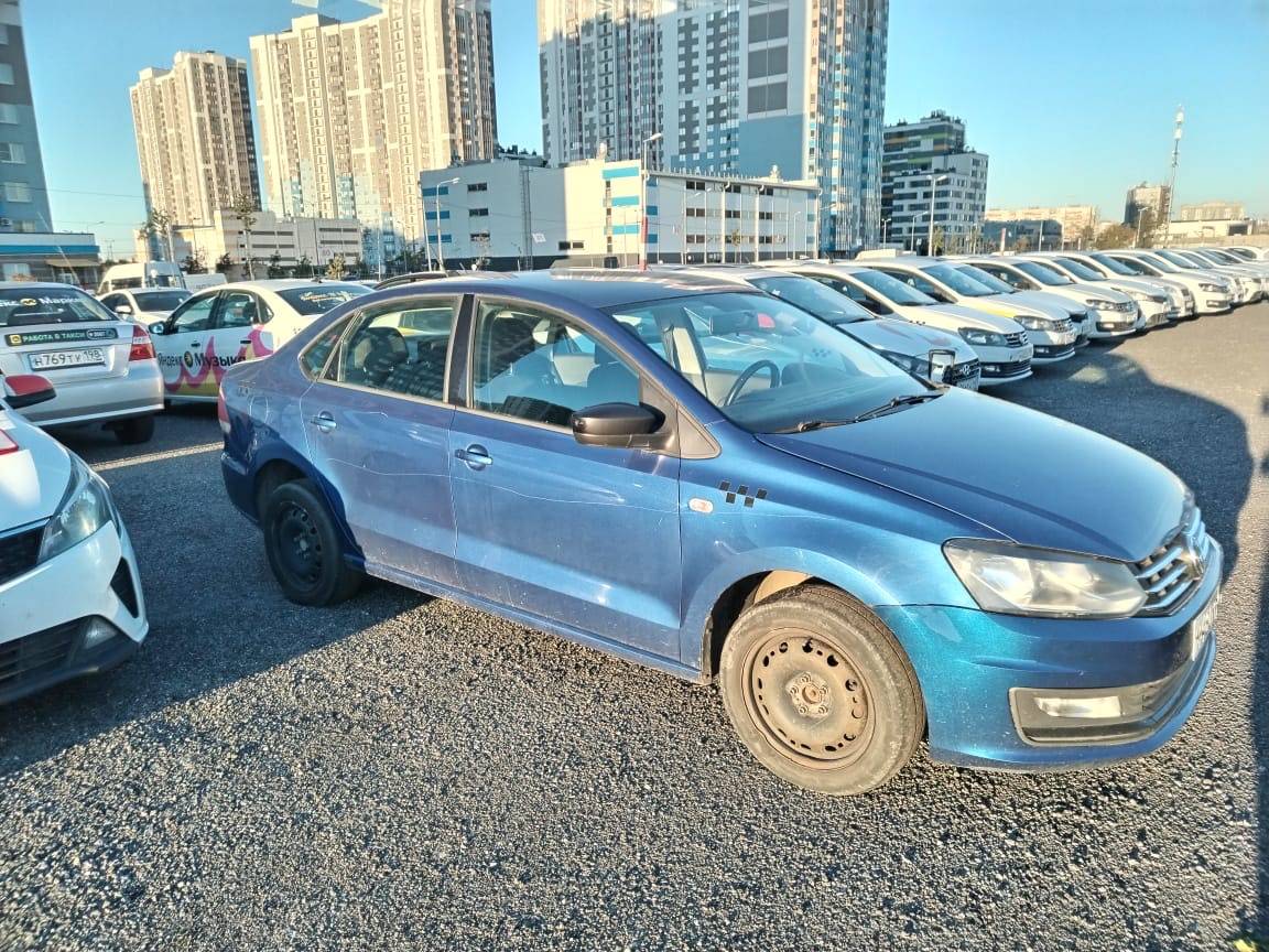 Volkswagen Polo Лот 000004611