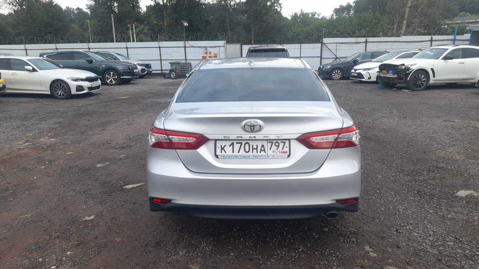 Toyota Camry Лот 000002587