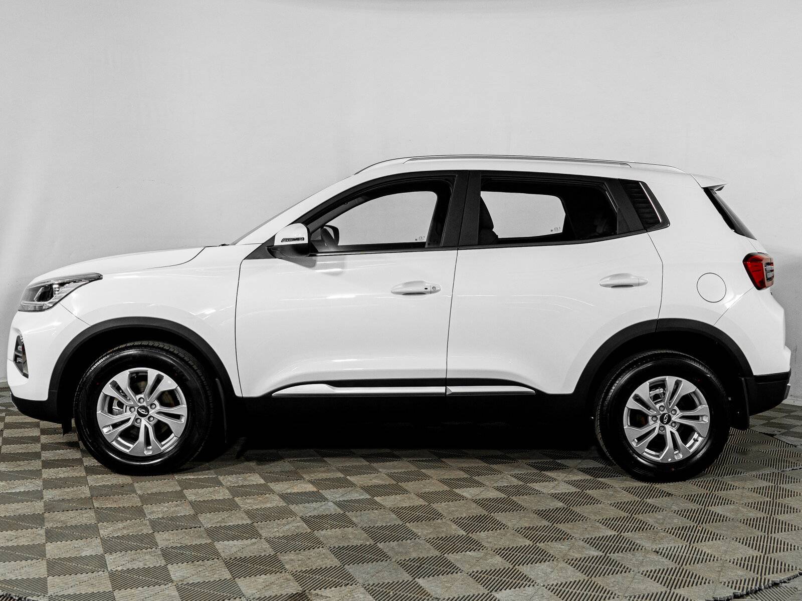 Chery Tiggo 4 PRO Action