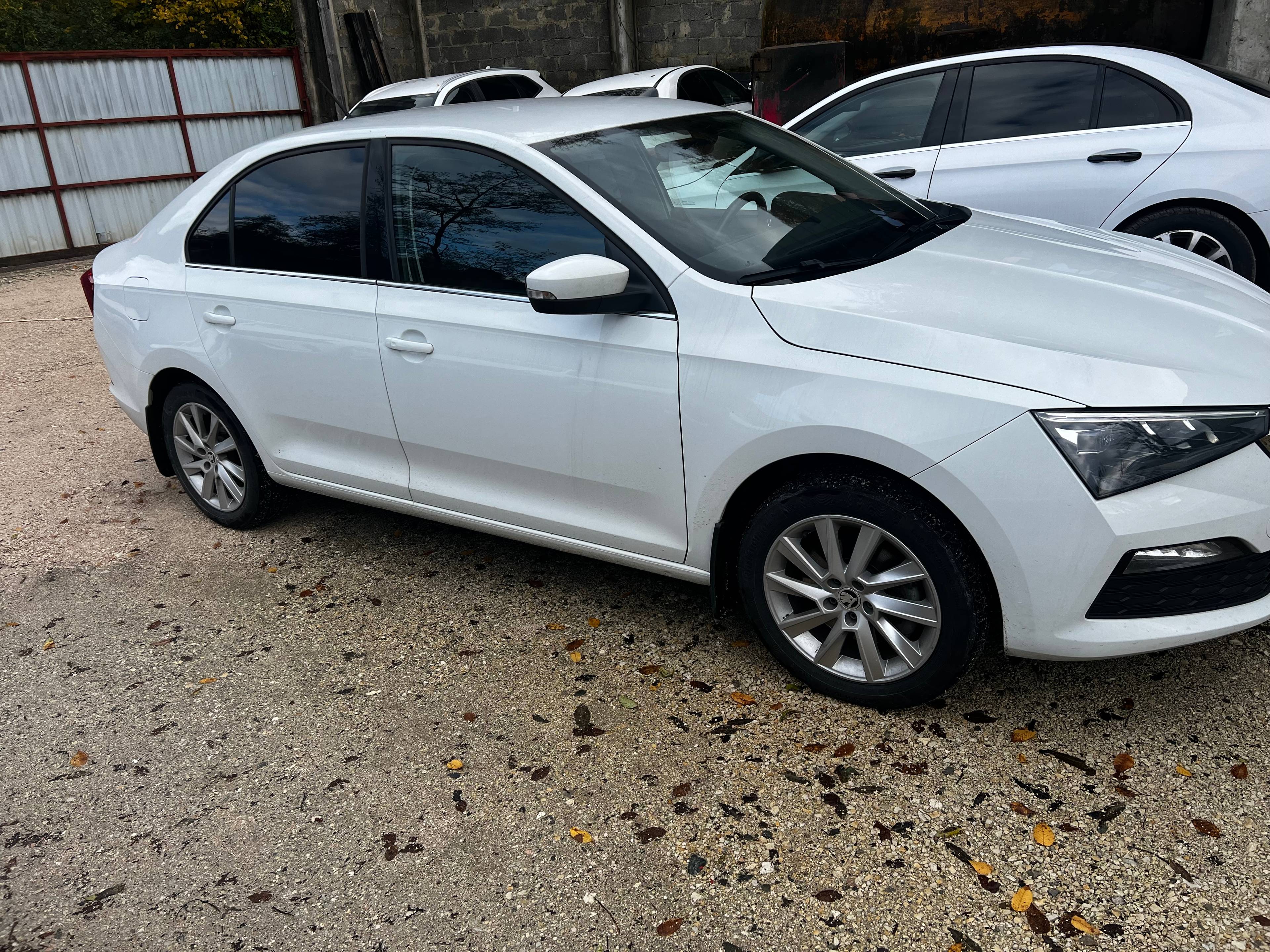 Skoda Rapid Лот 000007159