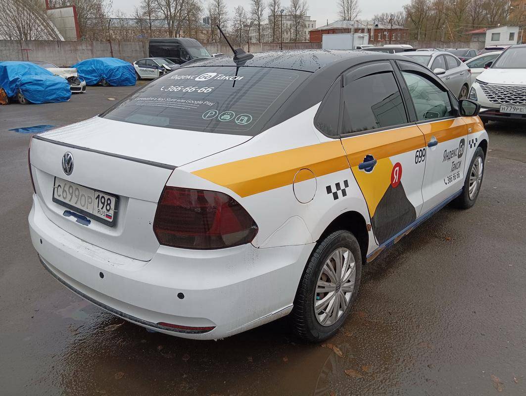 Volkswagen Polo Лот 000006712