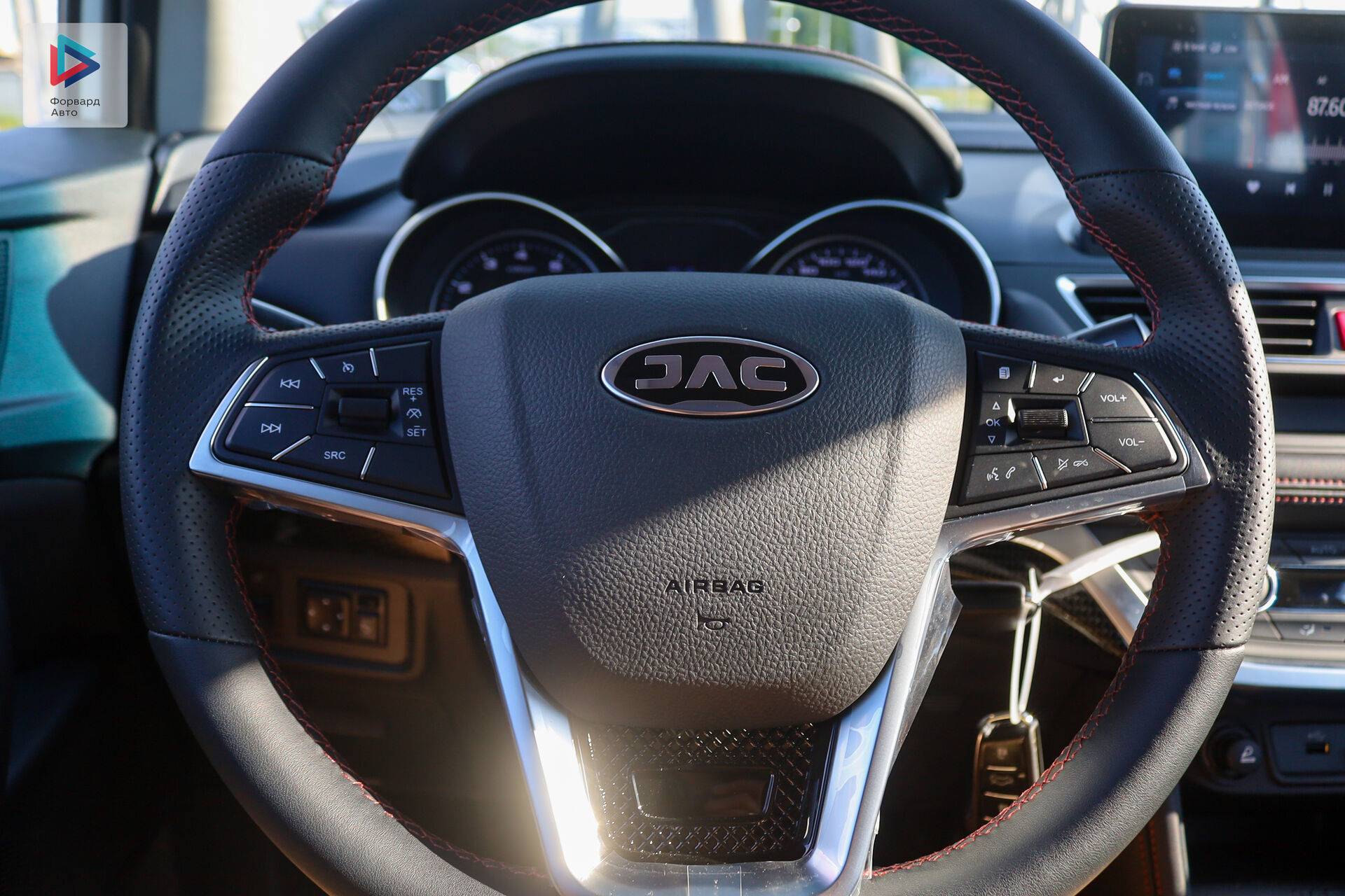JAC JS3 Luxury 1.6 CVT