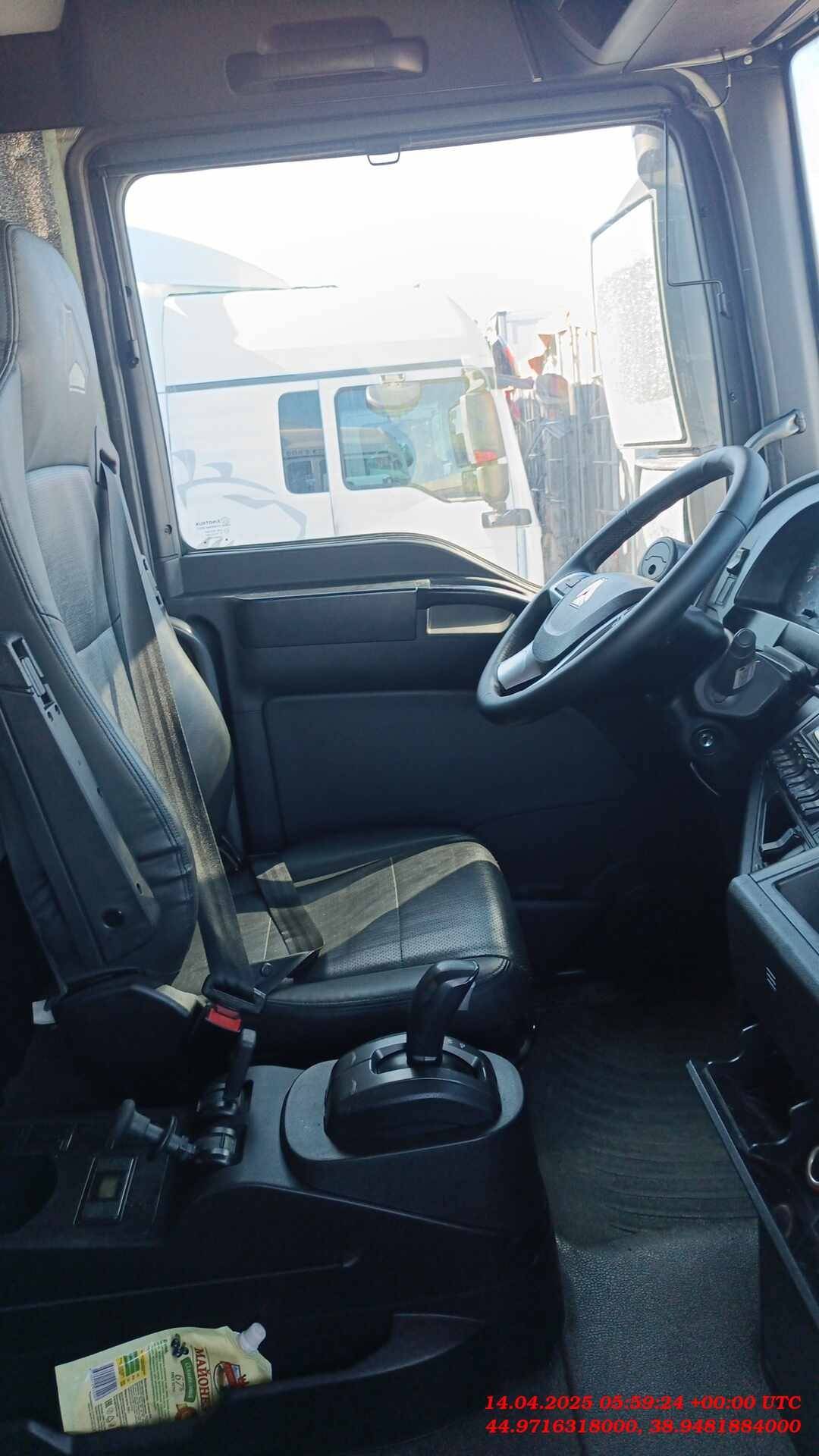 Sitrak ZZ4186V391HE Лот 000008281