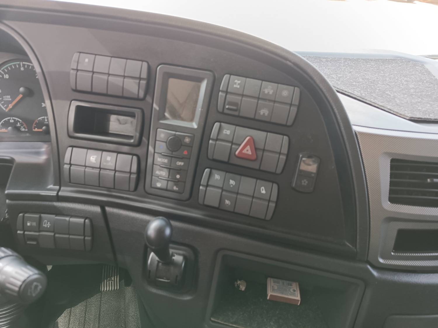 Foton AUMAN EST A 1846 AMT (4189SLFKA) Лот 000008129