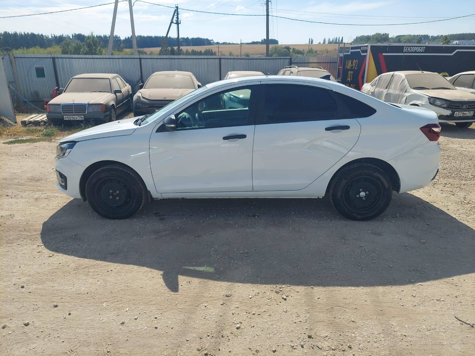 Lada Vesta седан Лот 000003631