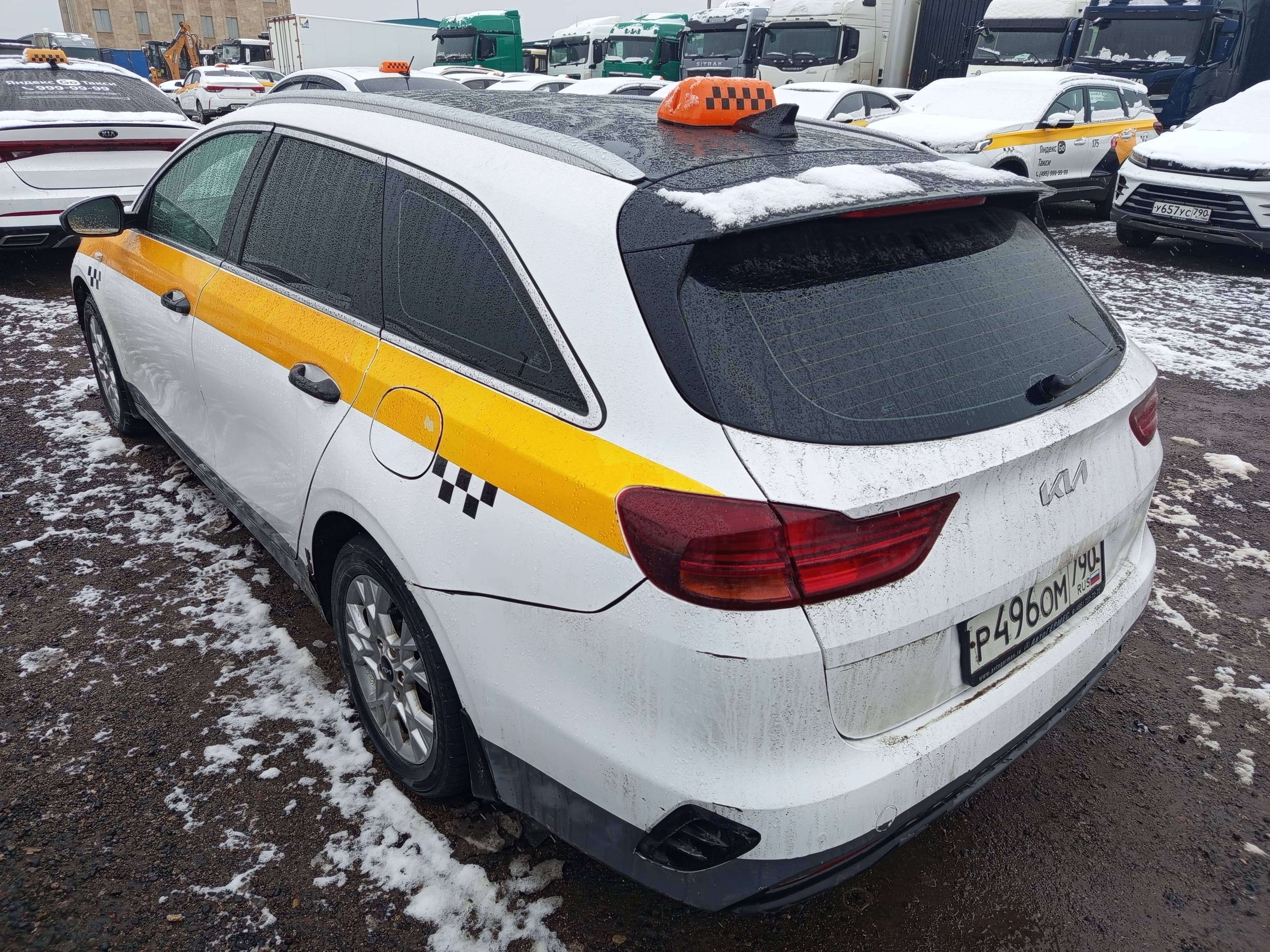 KIA Ceed SW Лот 000005537