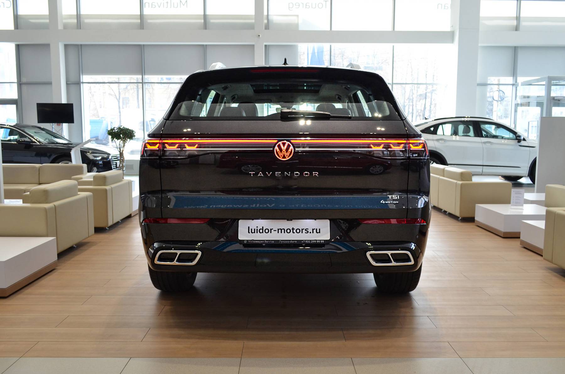 Volkswagen Tavendor R-Line Edition 380TSI 7AT 4Motion