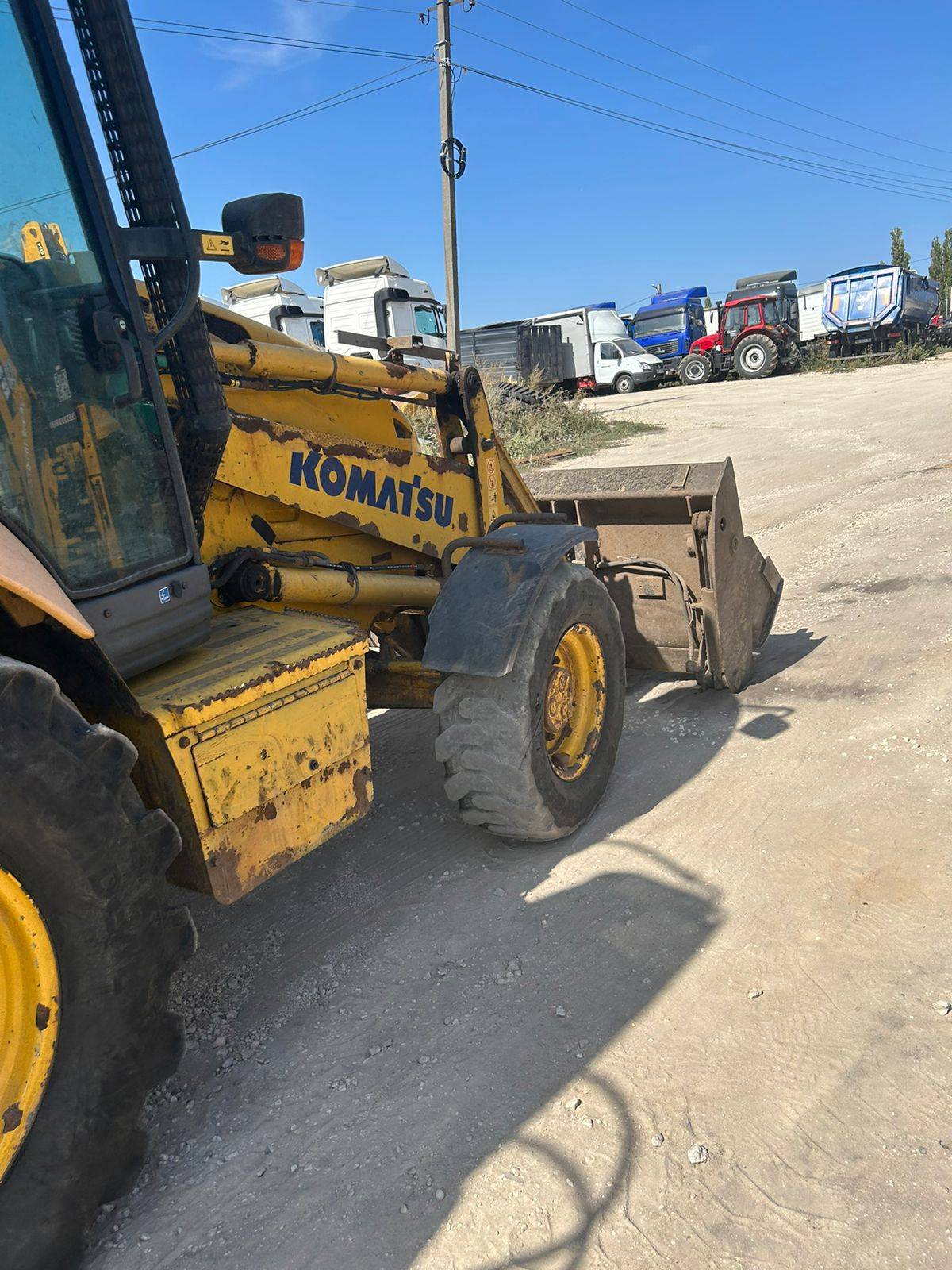 KOMATSU WB93R-5EO Лот 000004742