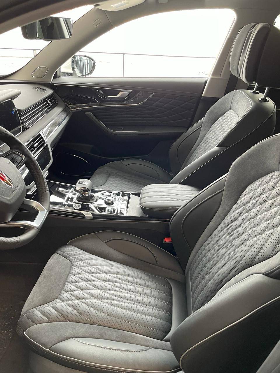 Hongqi HS5 Comfort 2.0T AWD