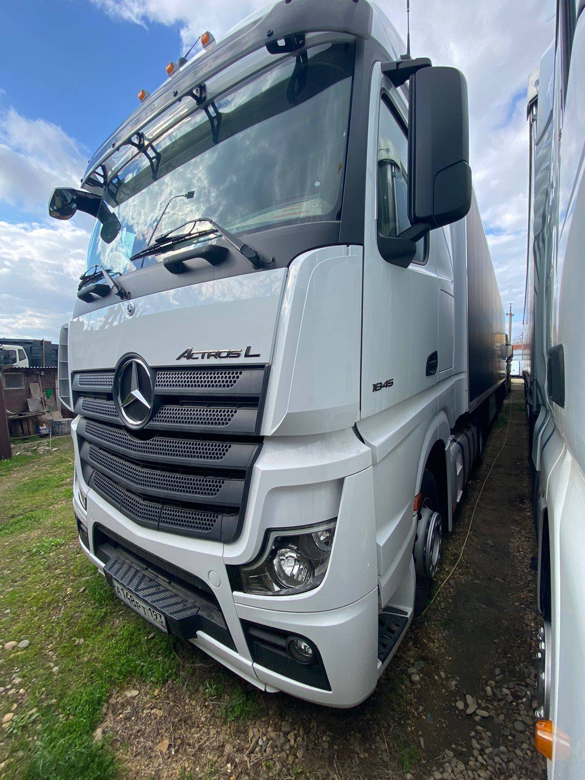 Mercedes-Benz Actros 5 L Fhs 1845 Ls 4X2 (Bigspace) с пробегом в лизинг —  Лот 000001080 | Альфа-Лизинг