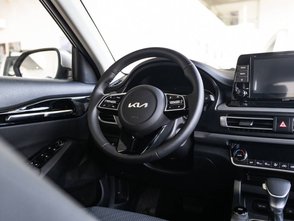 KIA Seltos Luxe 2.0 CVT