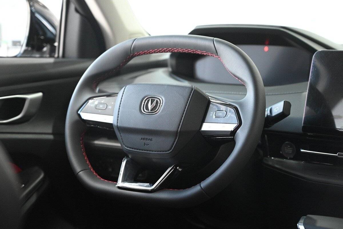 Changan Uni-S Tech 1.5T 7DCT