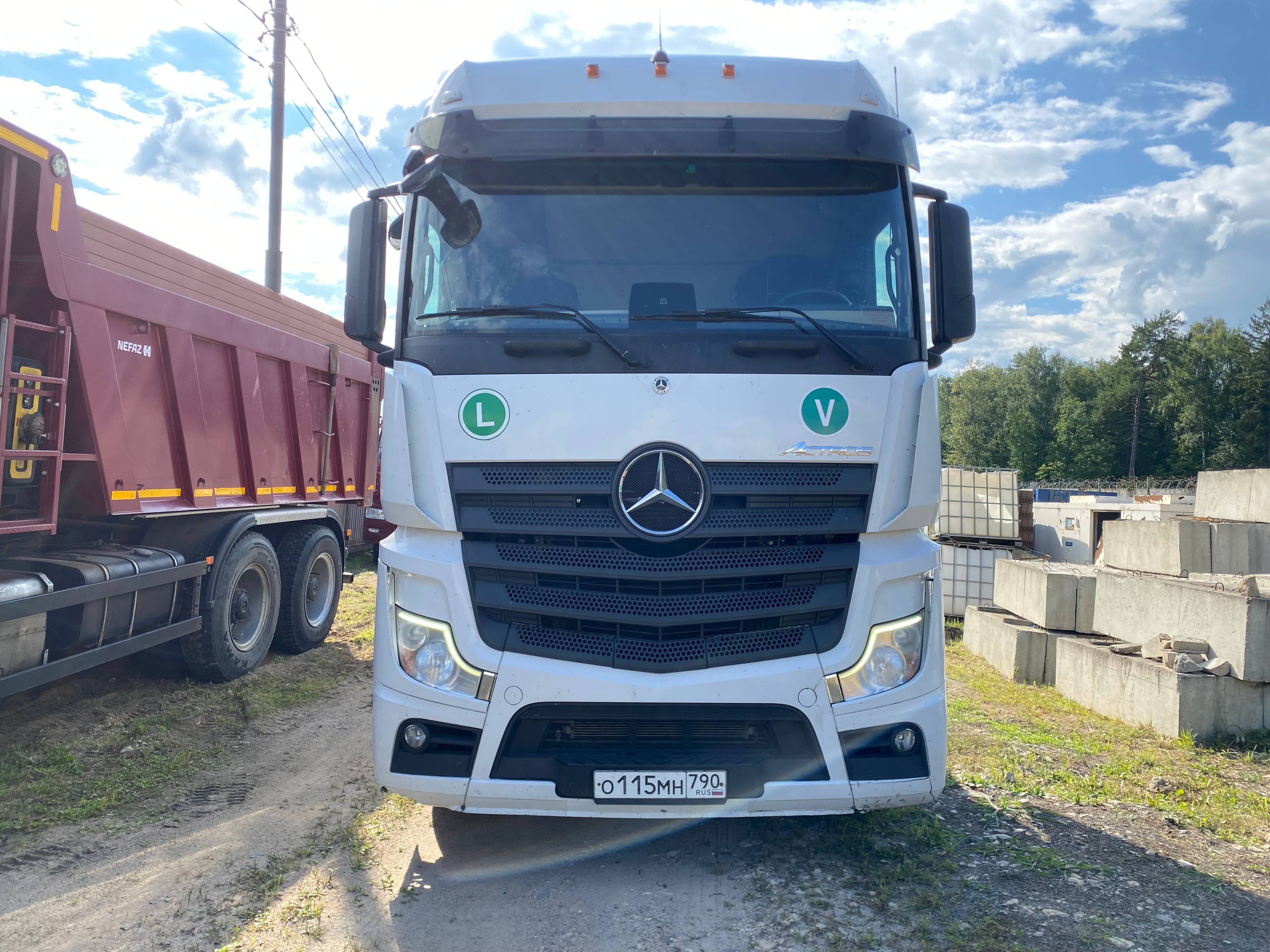 Mercedes-Benz Actros 4 1845 LS 4x2 (BigSpace) Лот 000004912