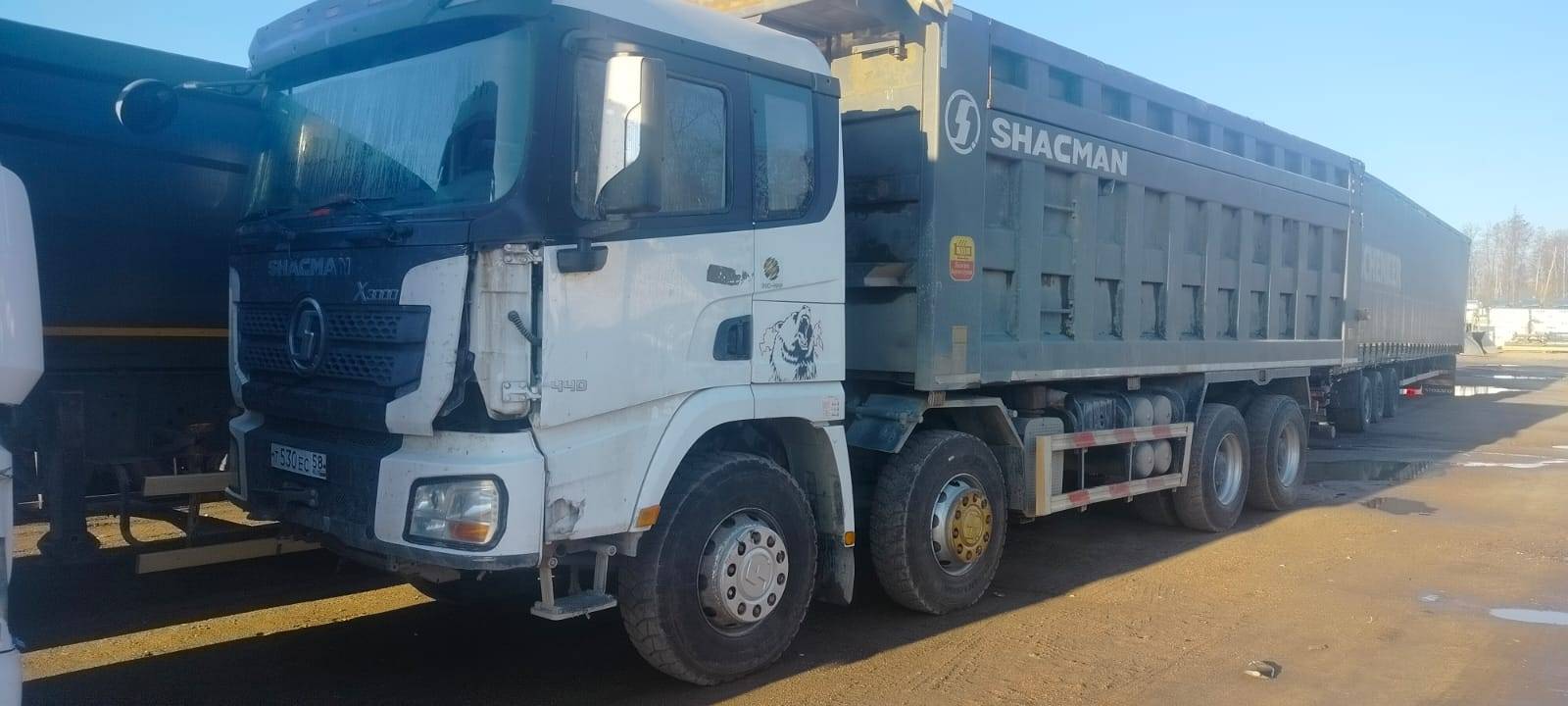 Shacman SX33186W366C