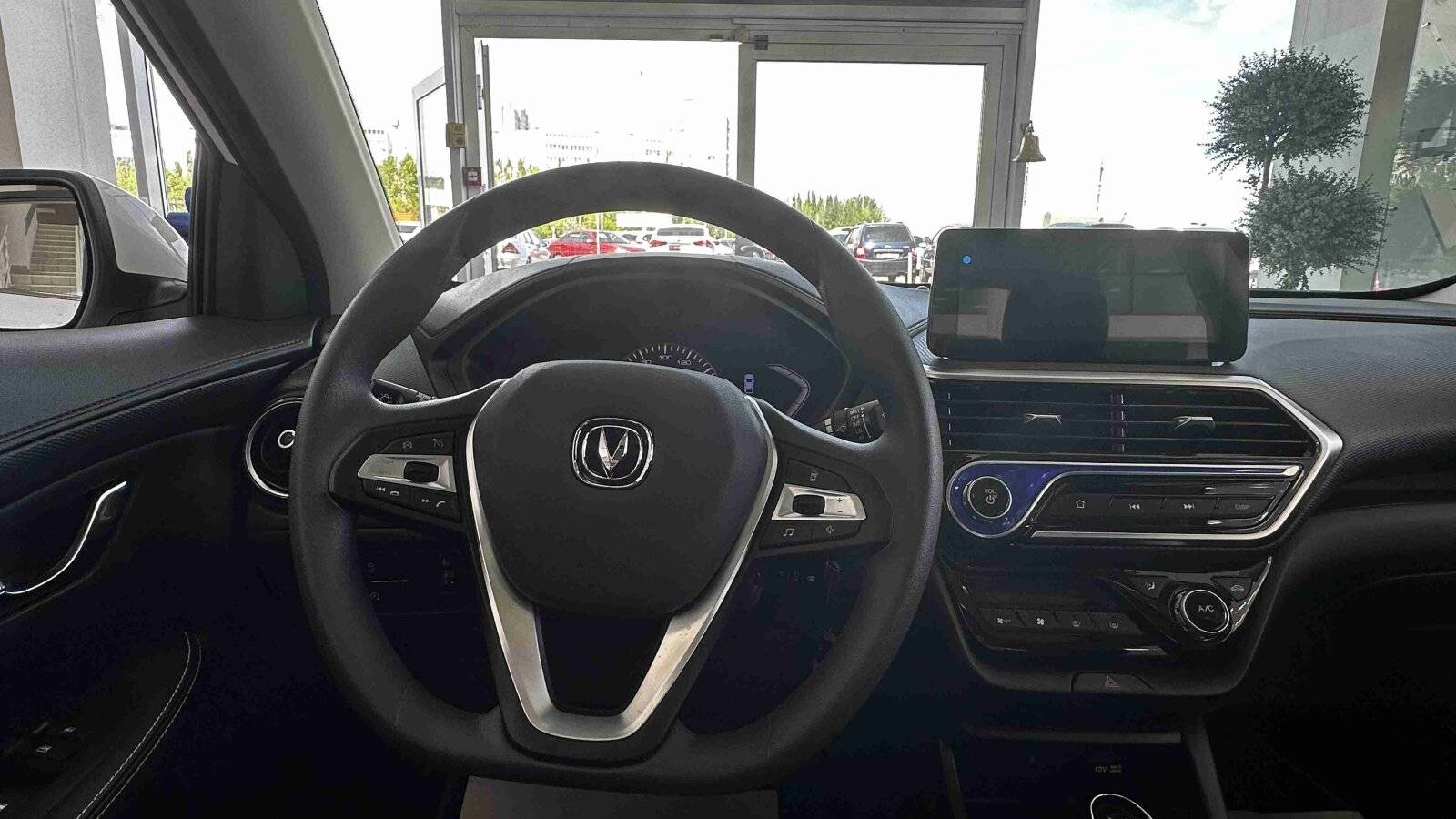 Changan Alsvin DLX 1.5 5DCT