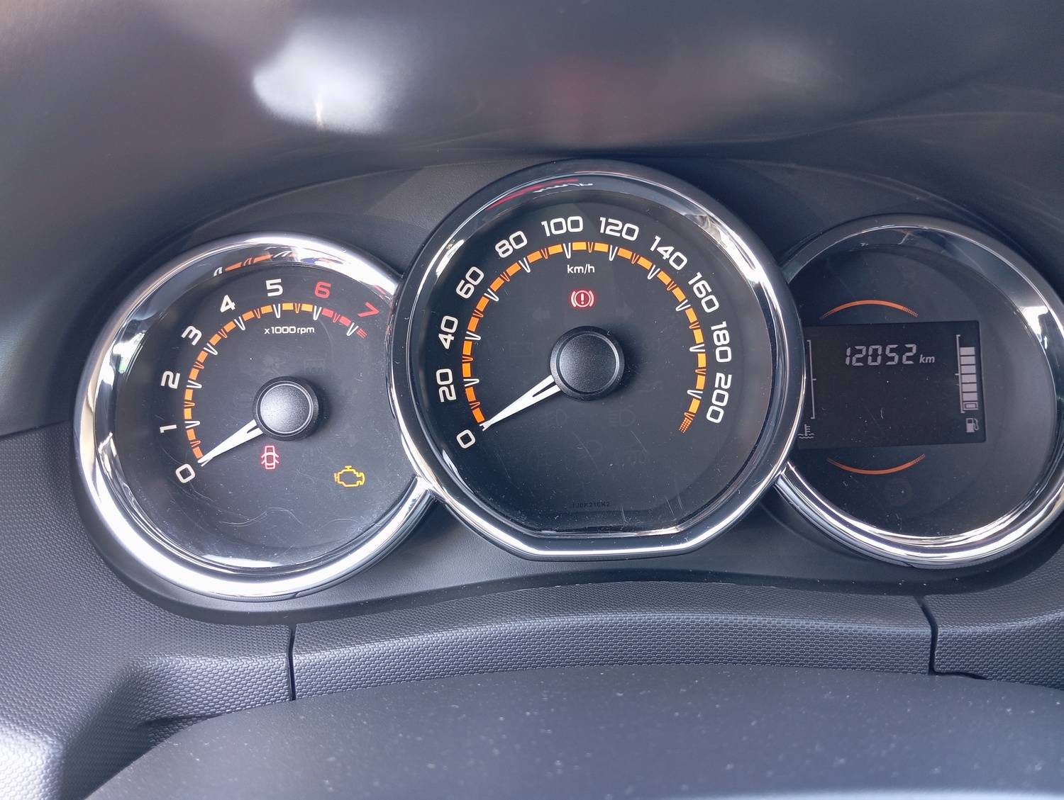 Lada Largus универсал Лот 000008429