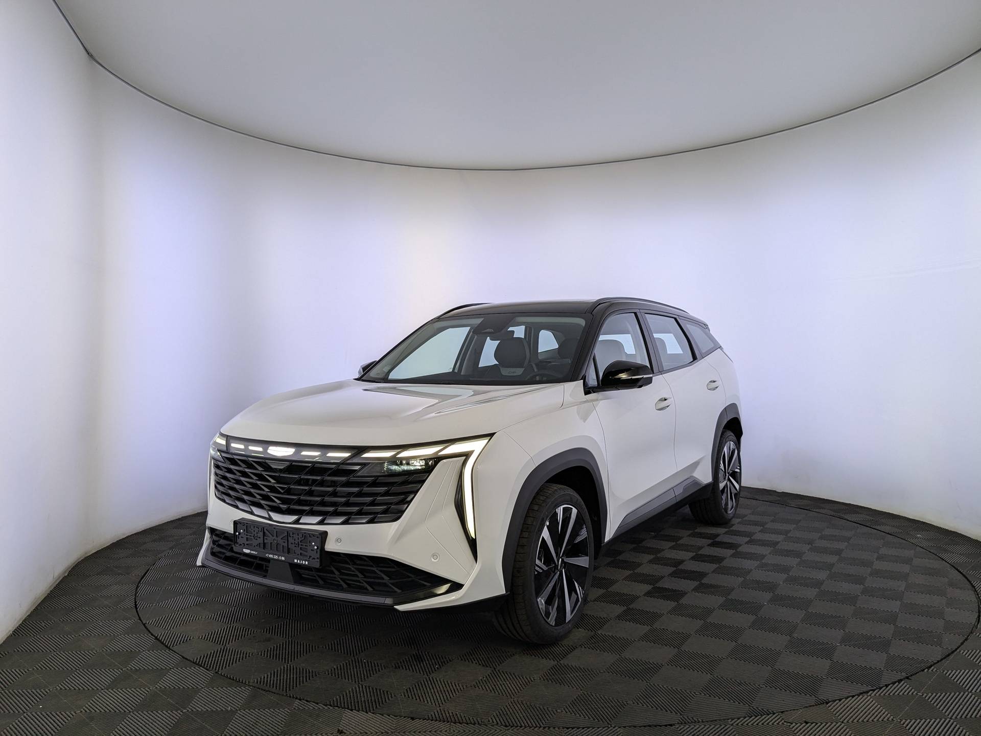 Geely Atlas - Белый