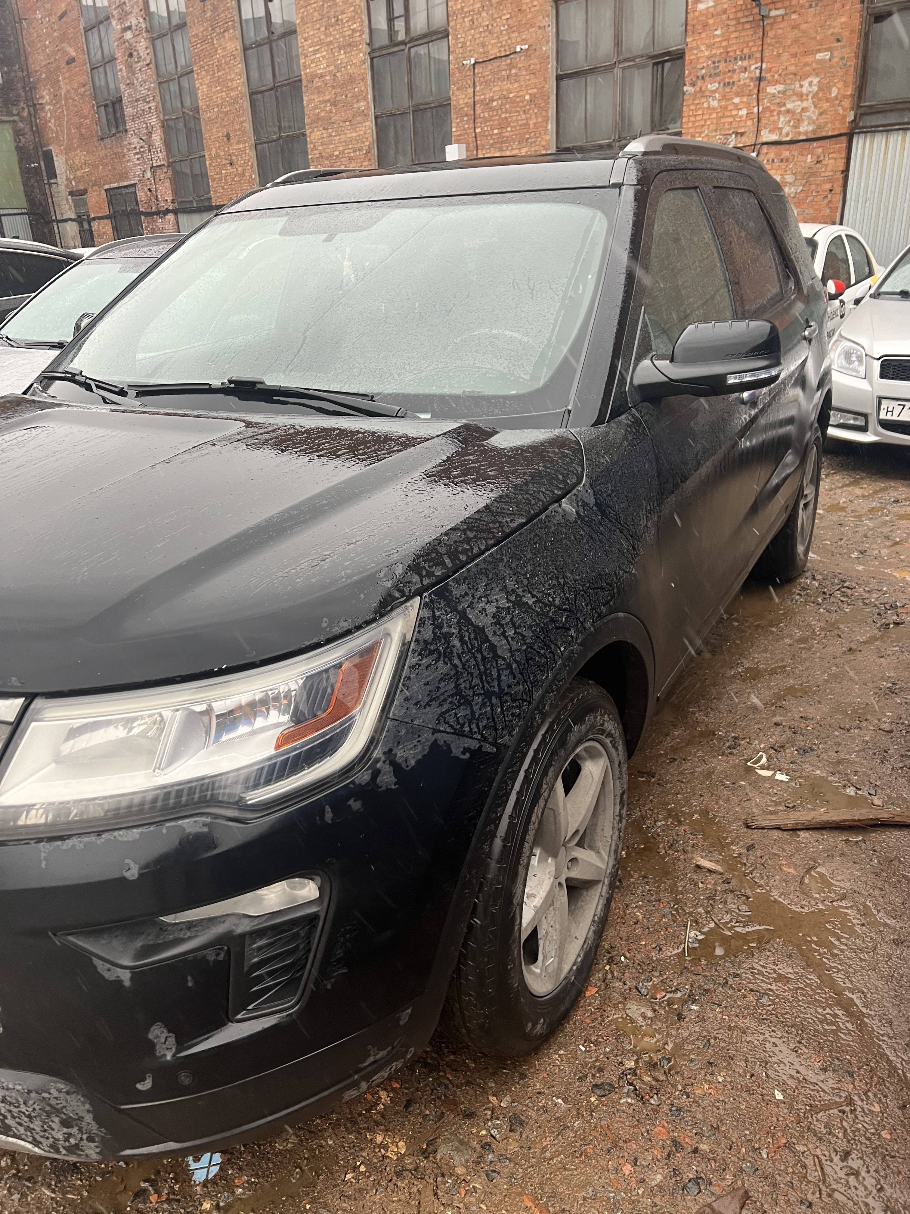 Ford Explorer Лот 000005358