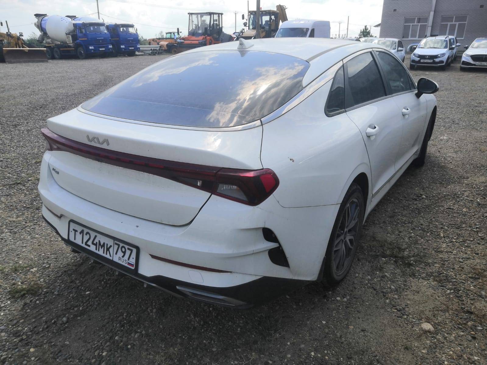 KIA K5 Лот 000003463