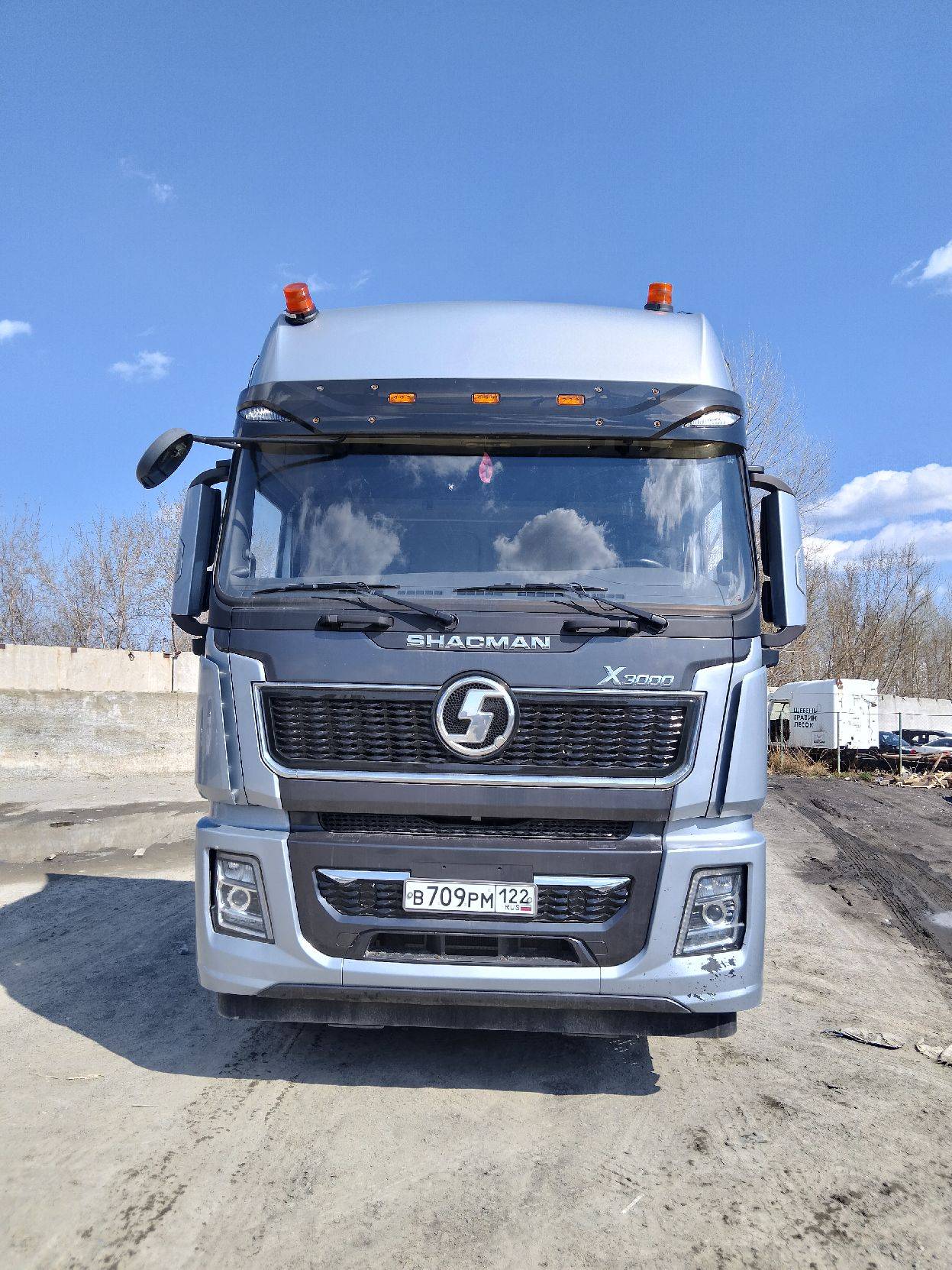 Shacman SX42584V324 Лот 000006652