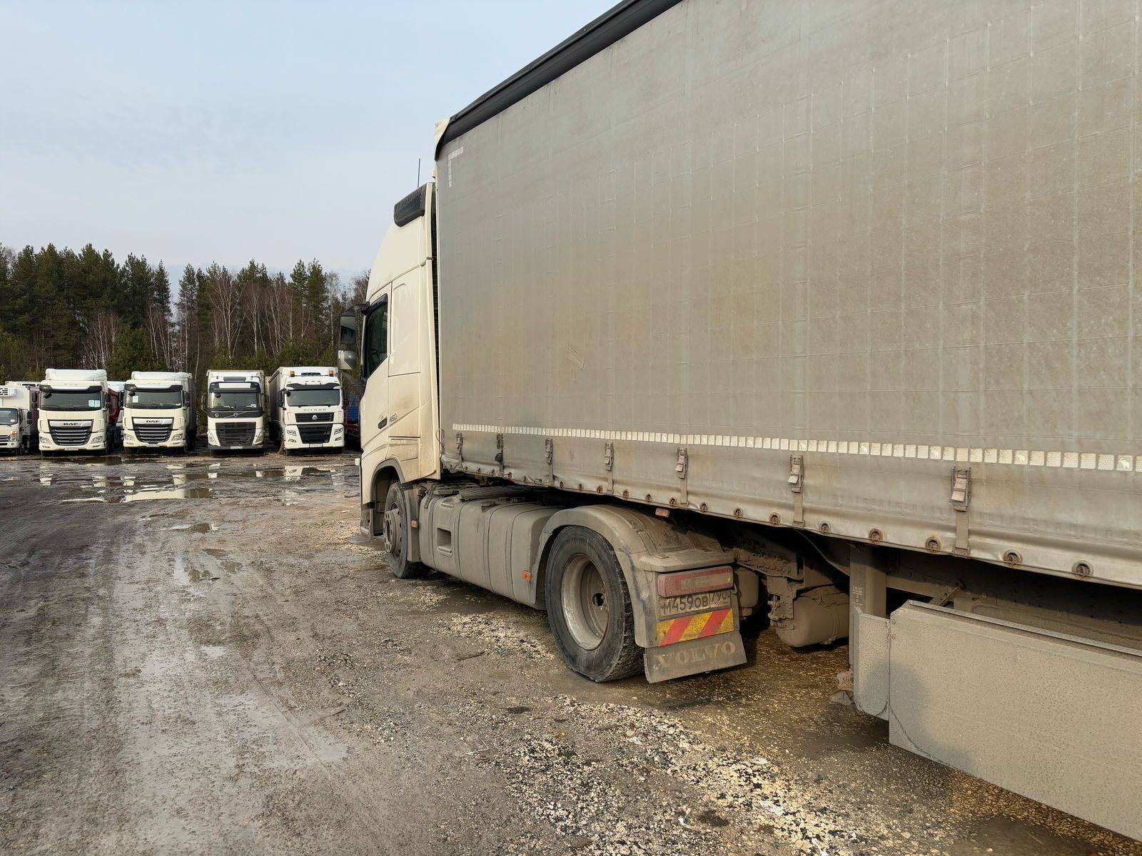 Volvo FH 460 6x4 (FH Globetrotter) Лот 000007988