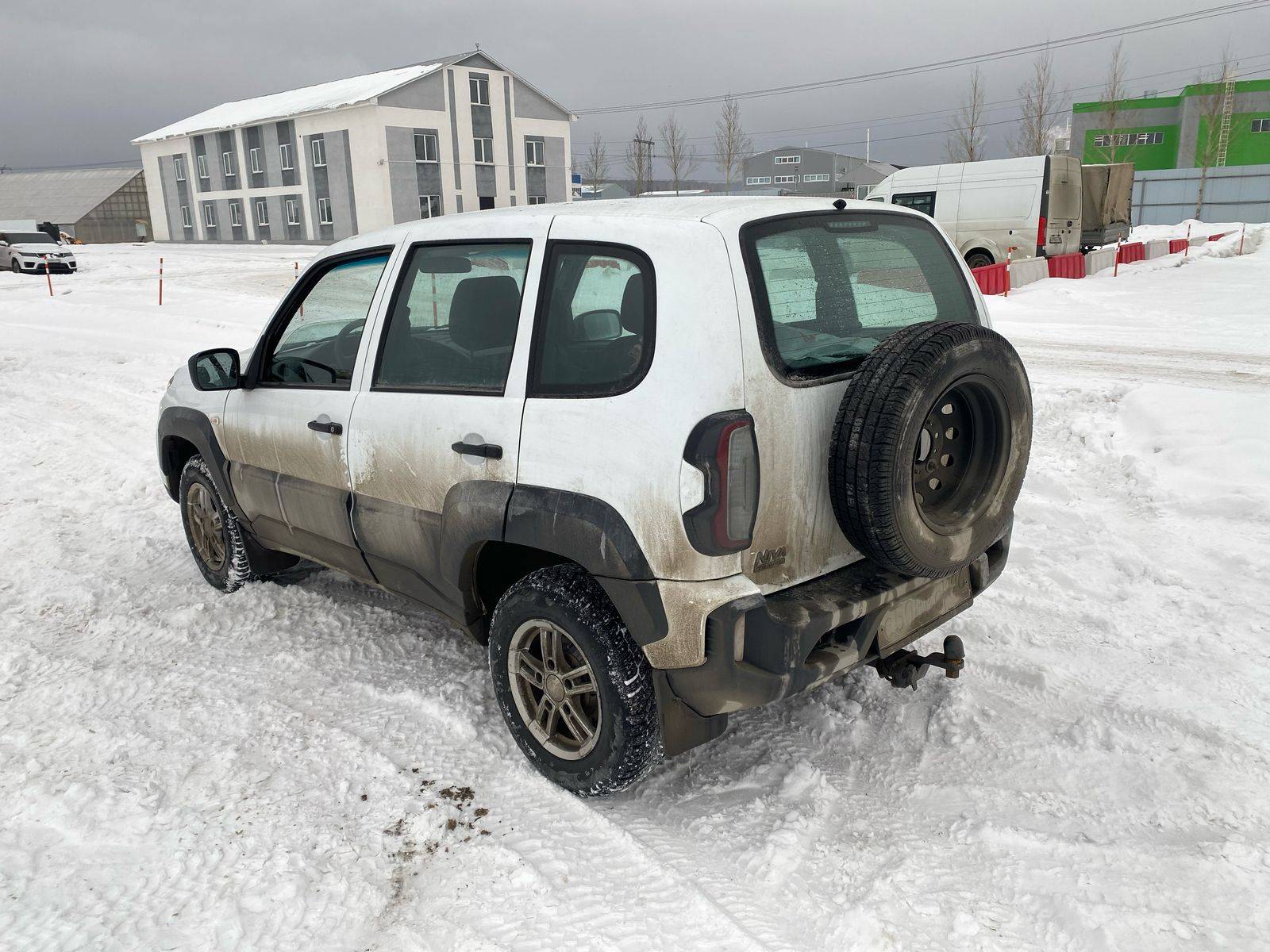 Lada Niva Travel Лот 000008276