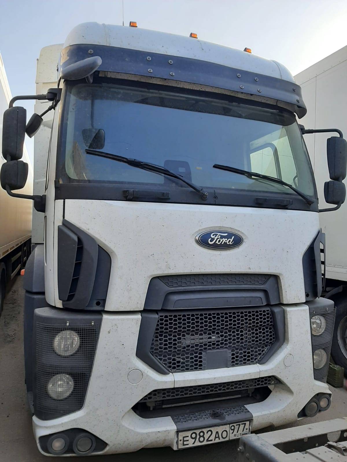 Ford CARGO 1848Т 4x2 Лот 000003903