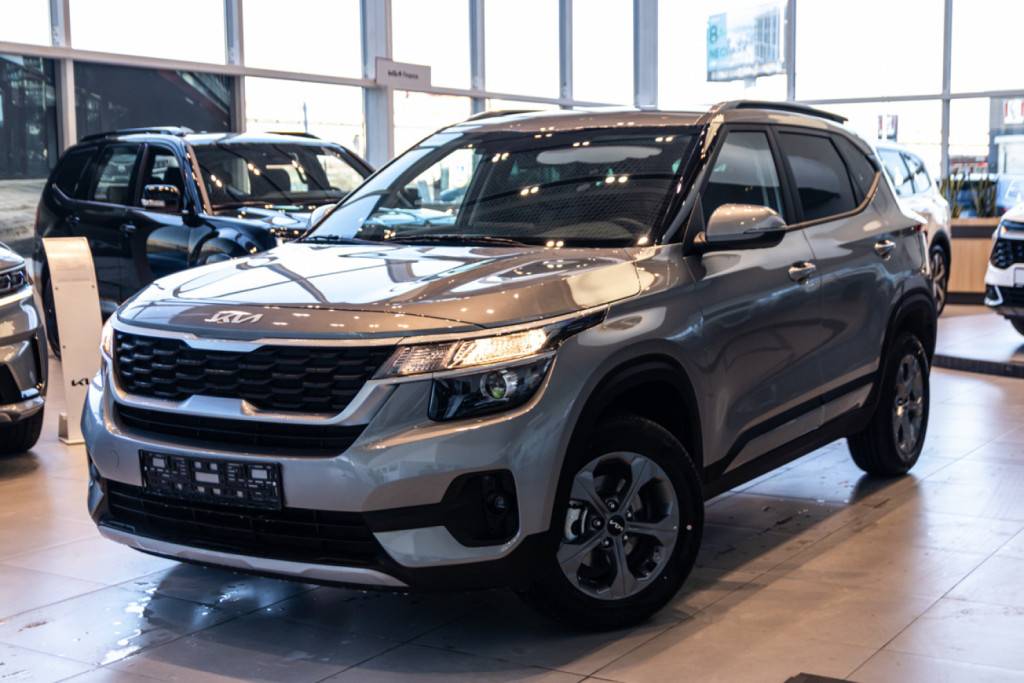 KIA Seltos Luxe 2.0 CVT