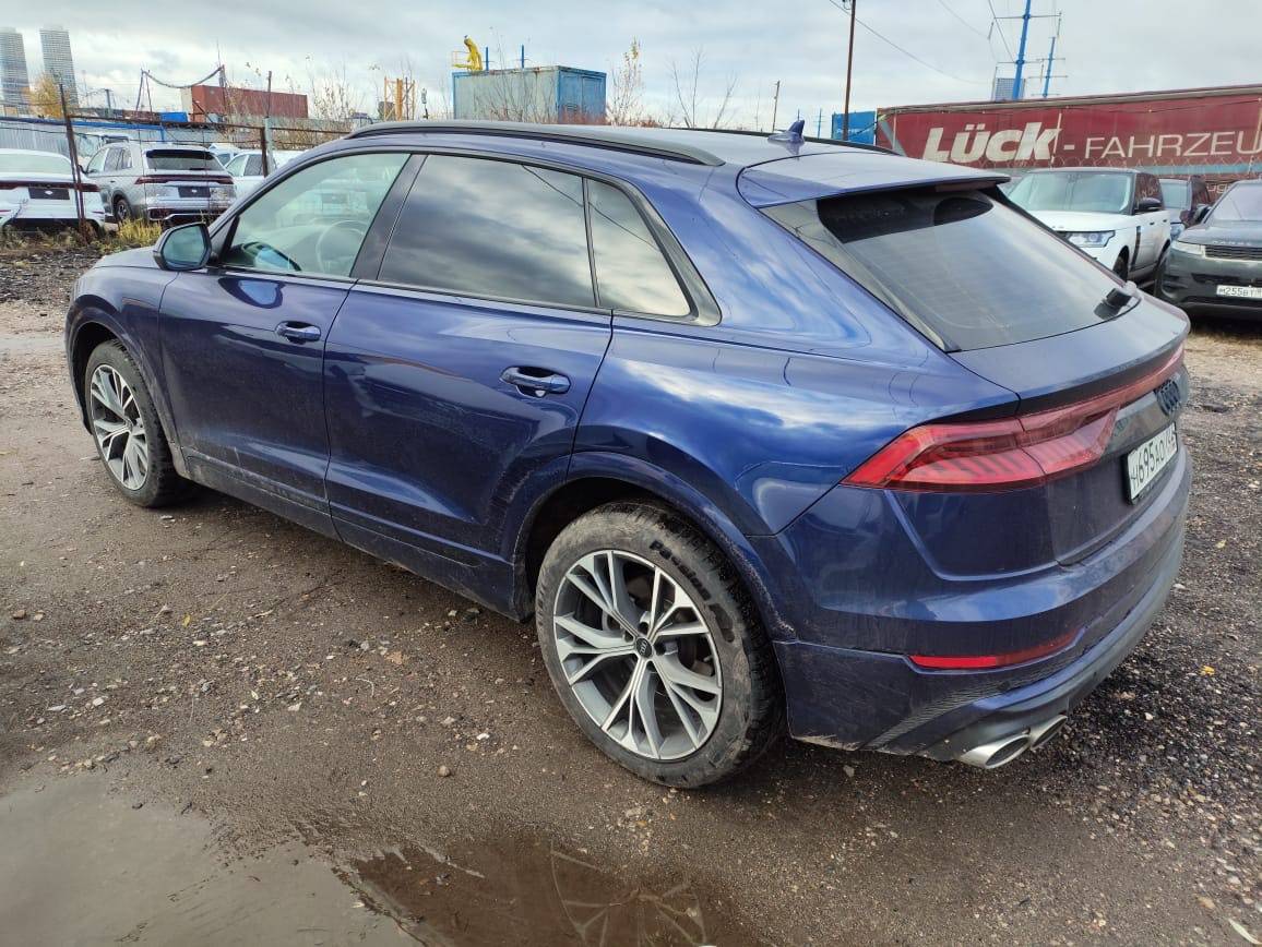 Audi Q8 Лот 000004621