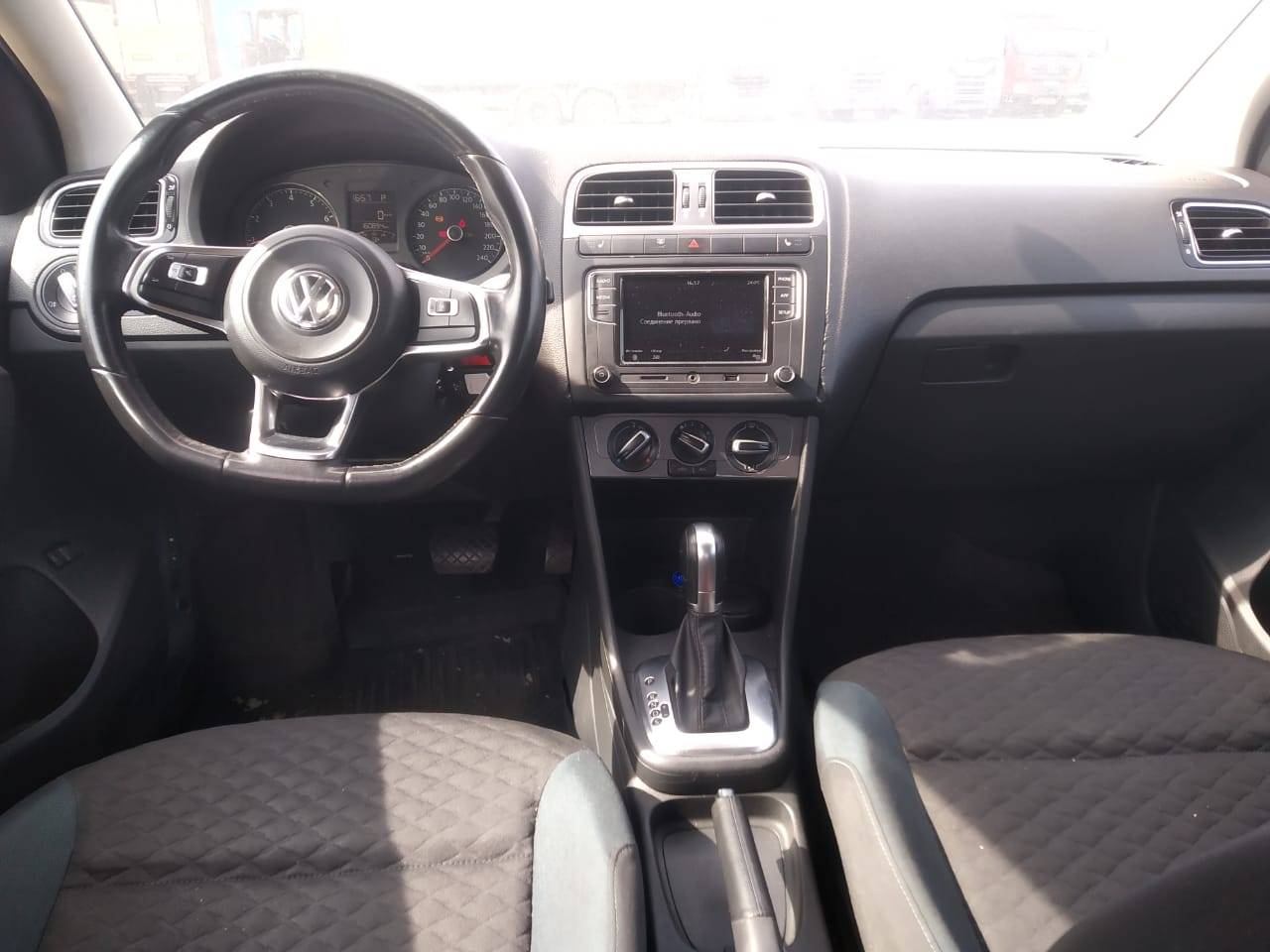 Volkswagen Polo Лот 000003730