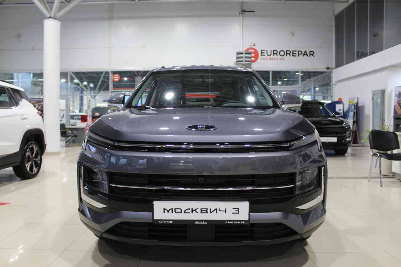 Москвич 3 Стандарт плюс 1.5Т CVT