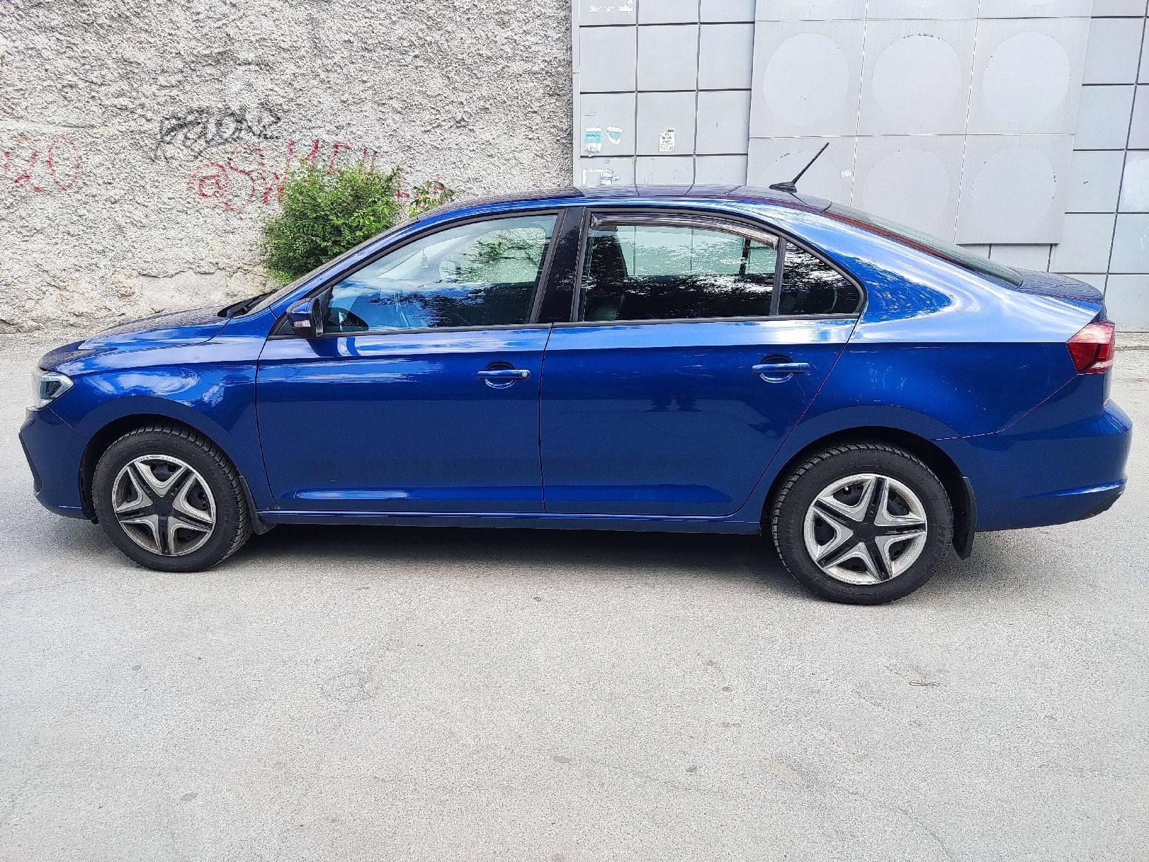 Volkswagen Polo Лот 000002705