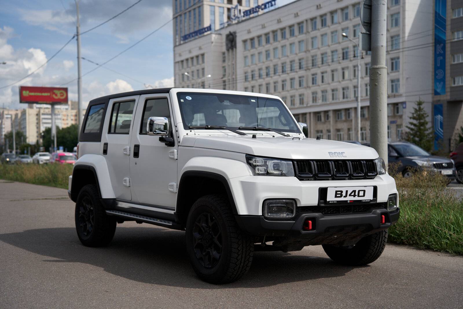 BAIC BJ40 FLAGSHIP 2.0T 8AT AWD