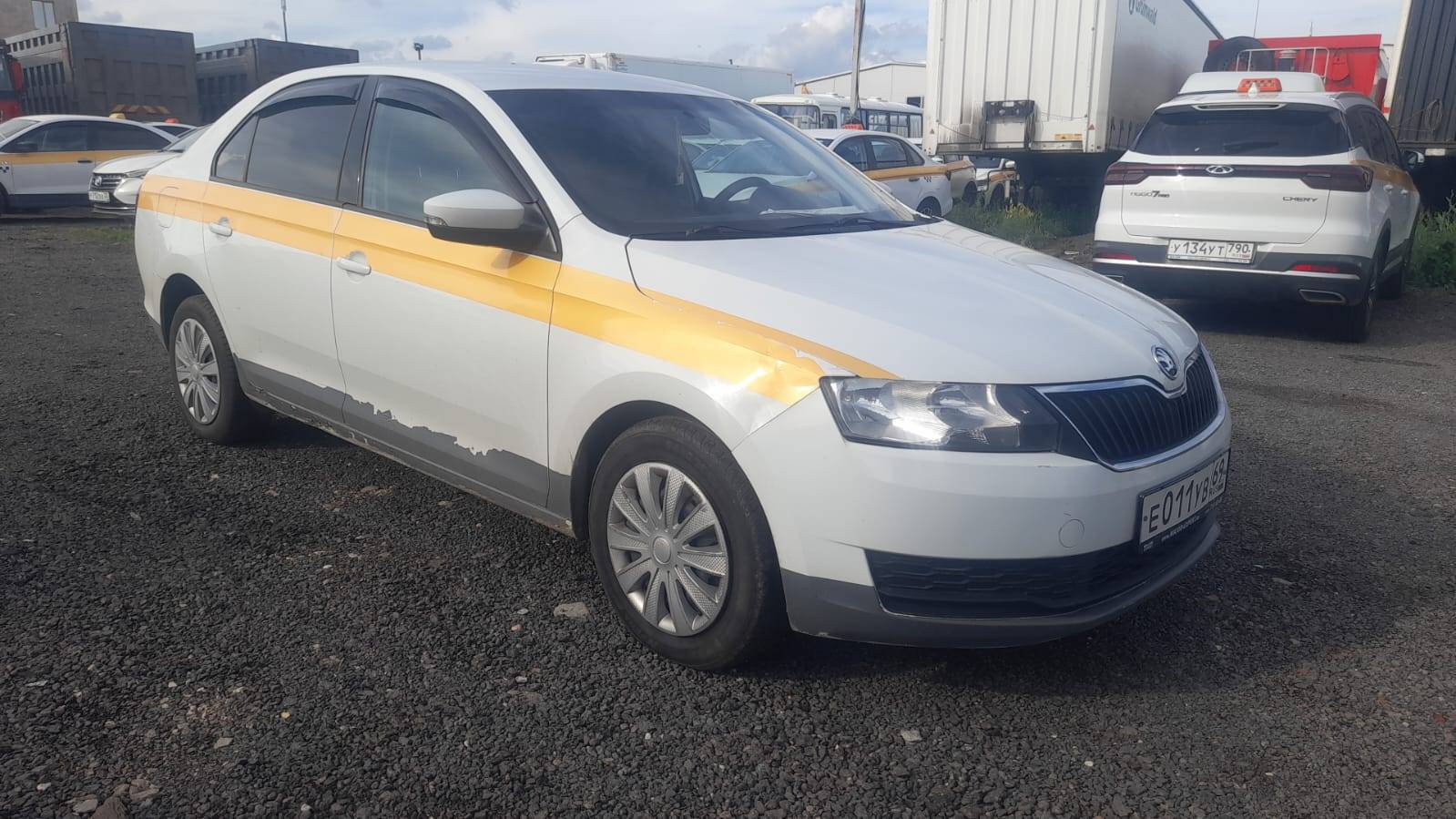 Skoda Rapid Лот 000002904