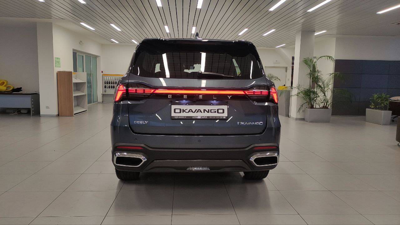 Geely Okavango Flagship 2.0T 7DCT 2WD