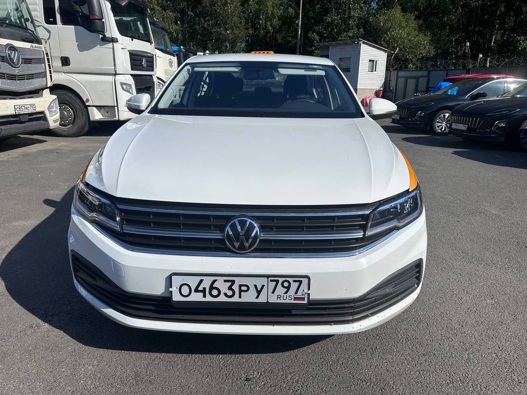 Volkswagen Bora Лот 000004117