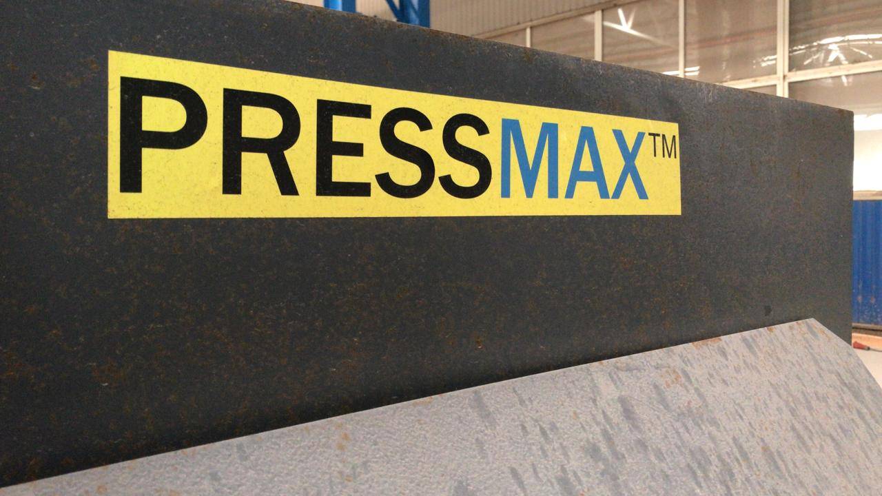 PRESSMAX 730 Горизонтальный пакетировочный пресс Лот 000002976