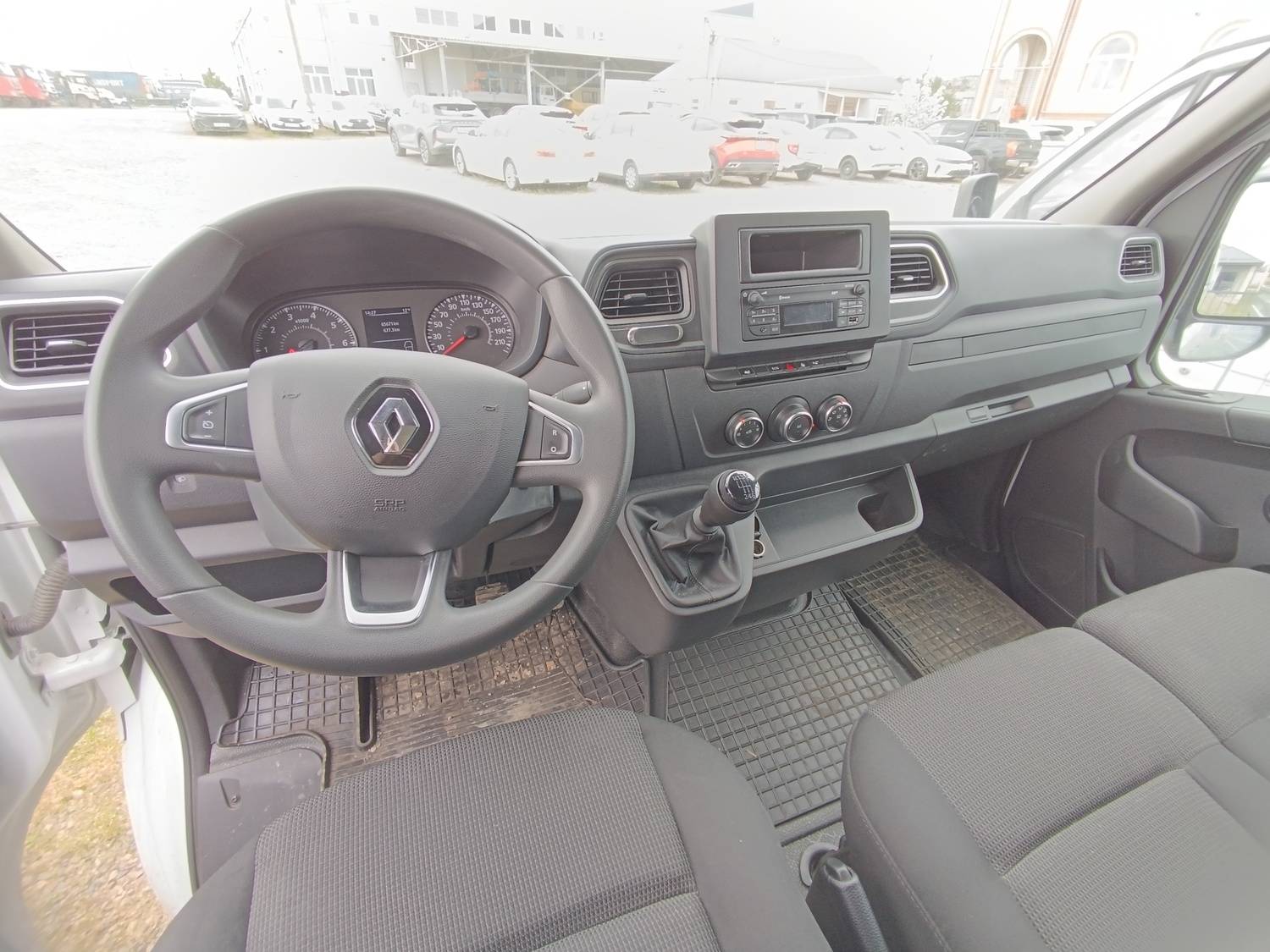 Renault Master Лот 000008135