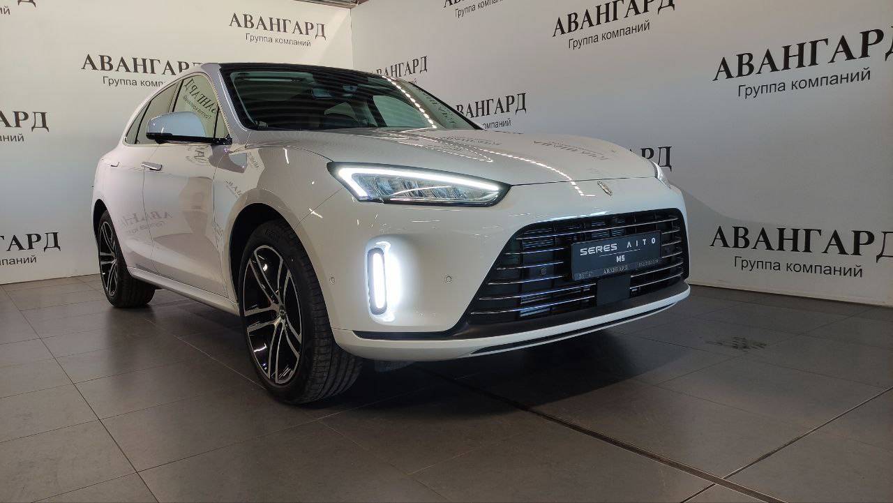 AITO M5 Ultimate 4WD