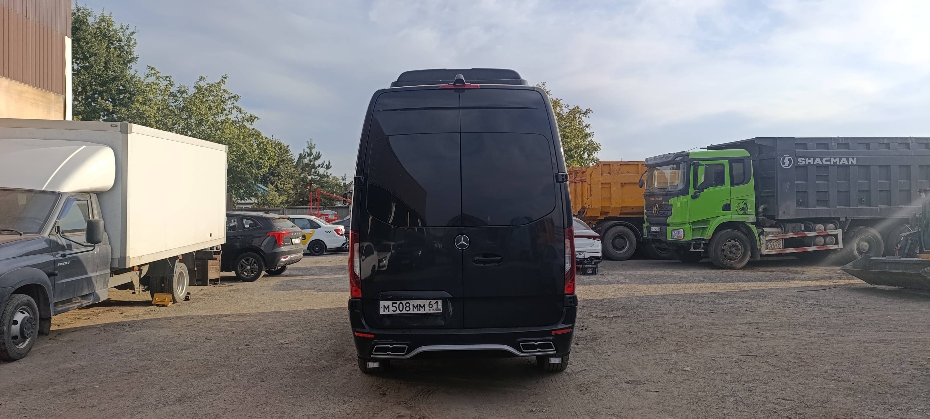 Mercedes-Benz Sprinter Лот 000004275