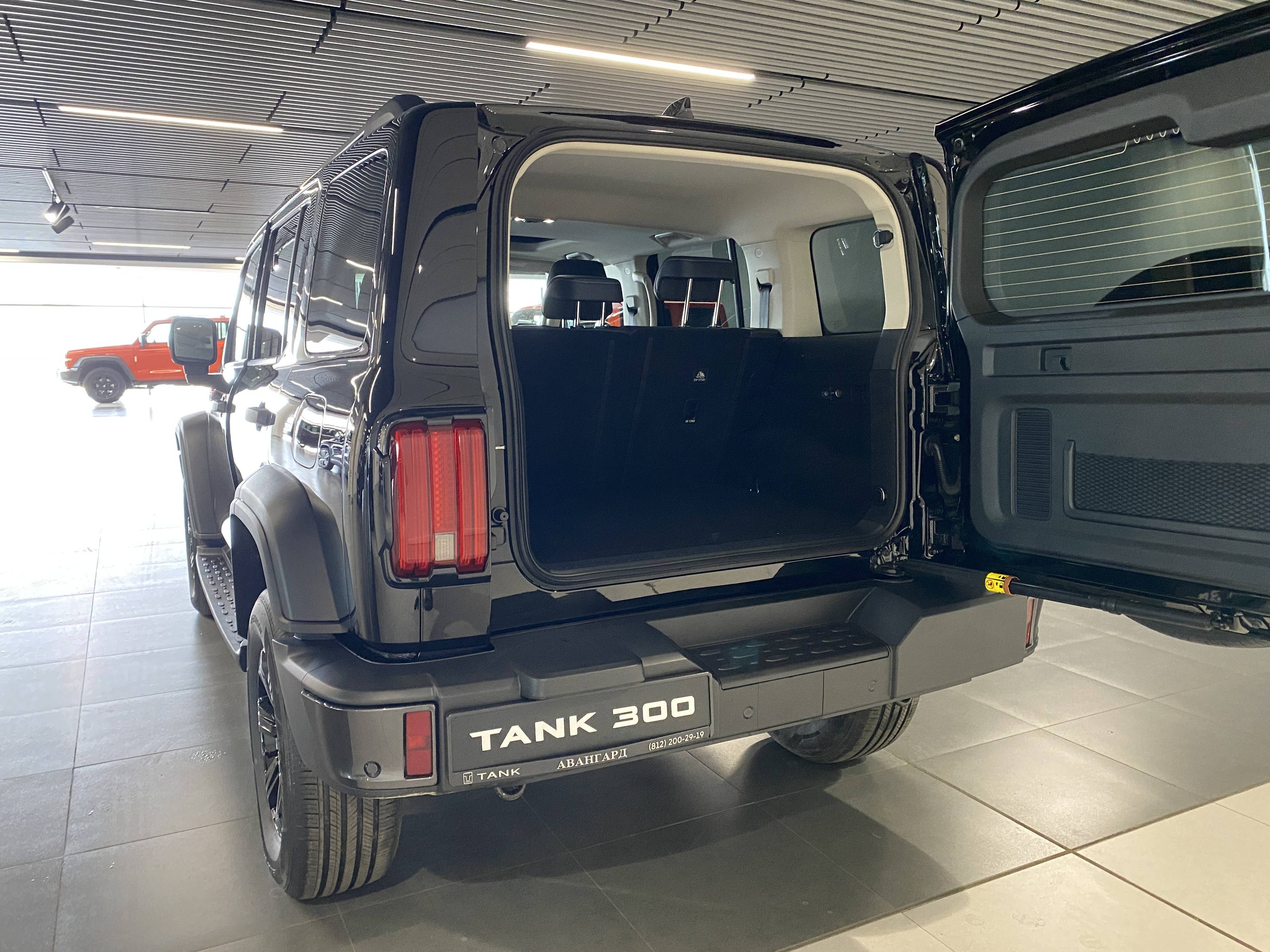 Tank 300 Premium 2.0 8AT 4WD